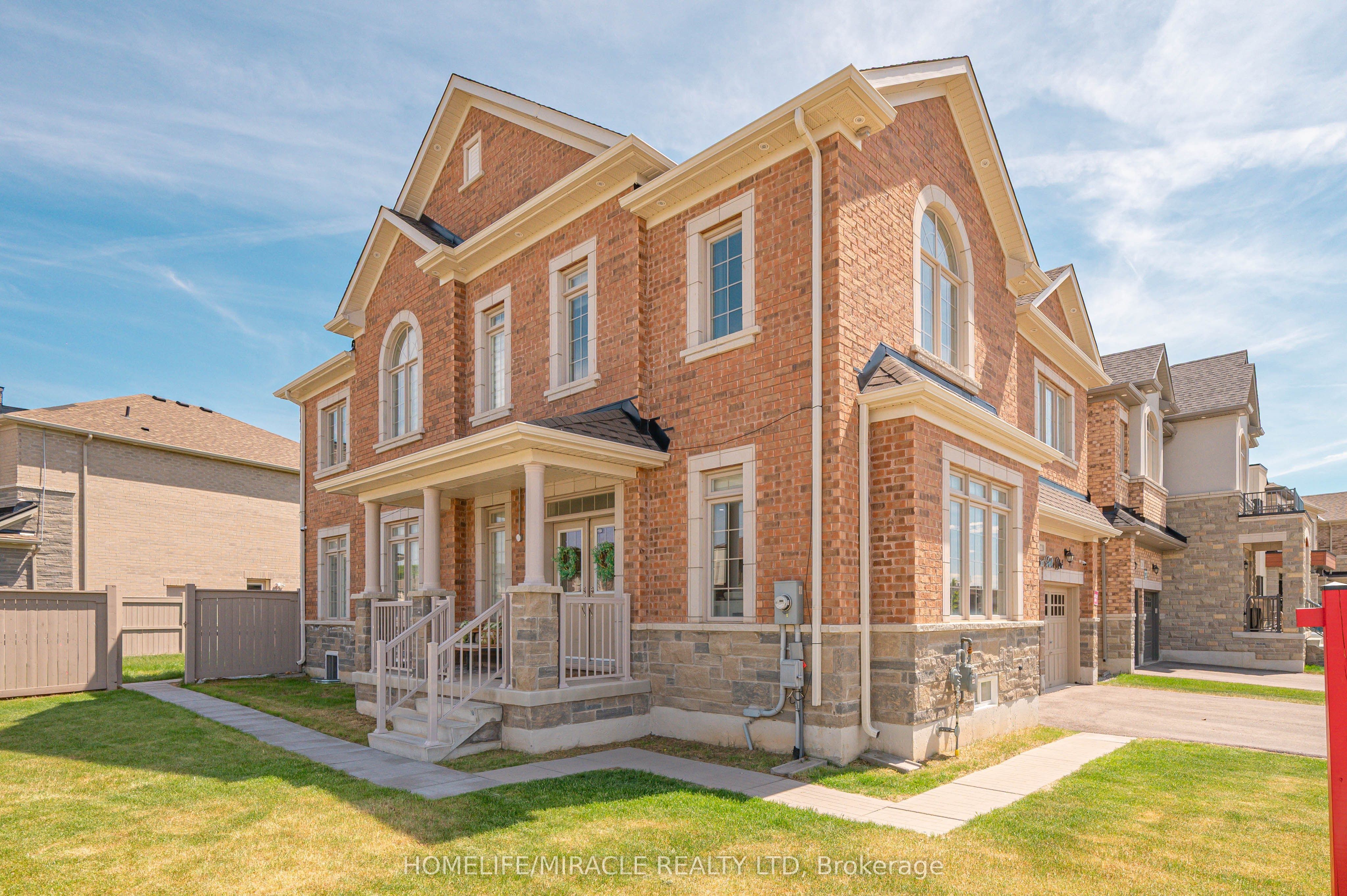220 Great Falls Boulevard, Hamilton, ON L8B 1Z1 photo 4