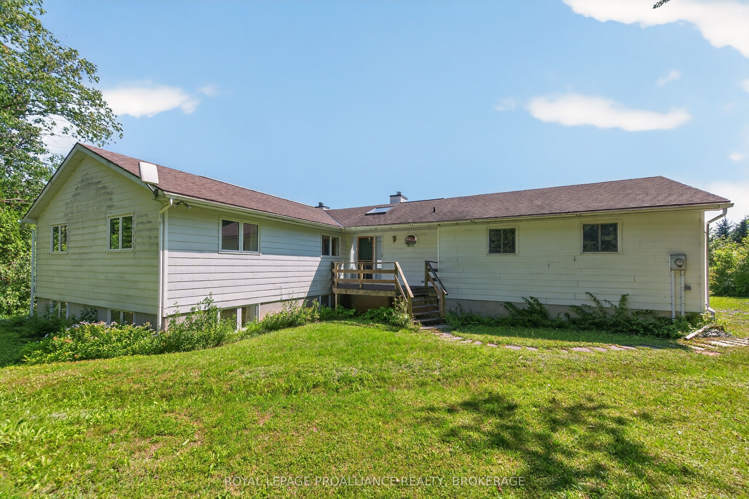 5267 Holmes Road, Frontenac, ON K0H 1X0 photo 2