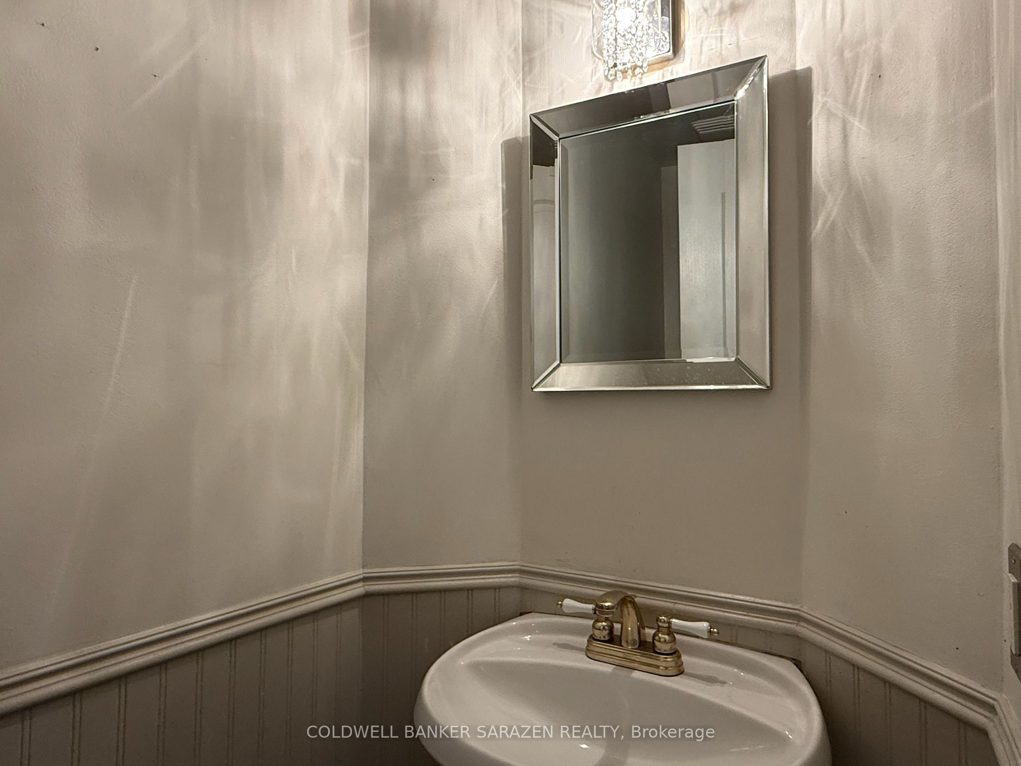 20 Whithorn Avenue, Kanata, ON K2K 3B2 photo 3