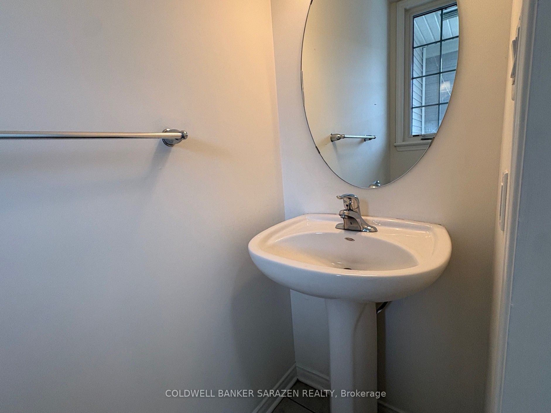 117 Laramie Crescent, Barrhaven, ON K2J 5Z8 photo 4