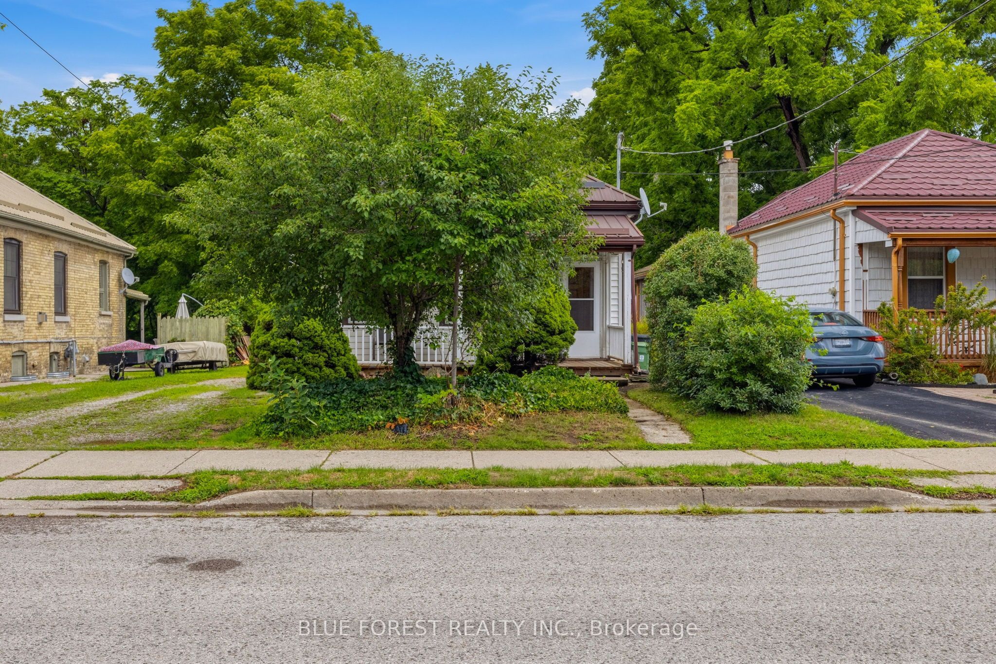 548 Elizabeth Street, London East, ON N5W 3S4 photo 2