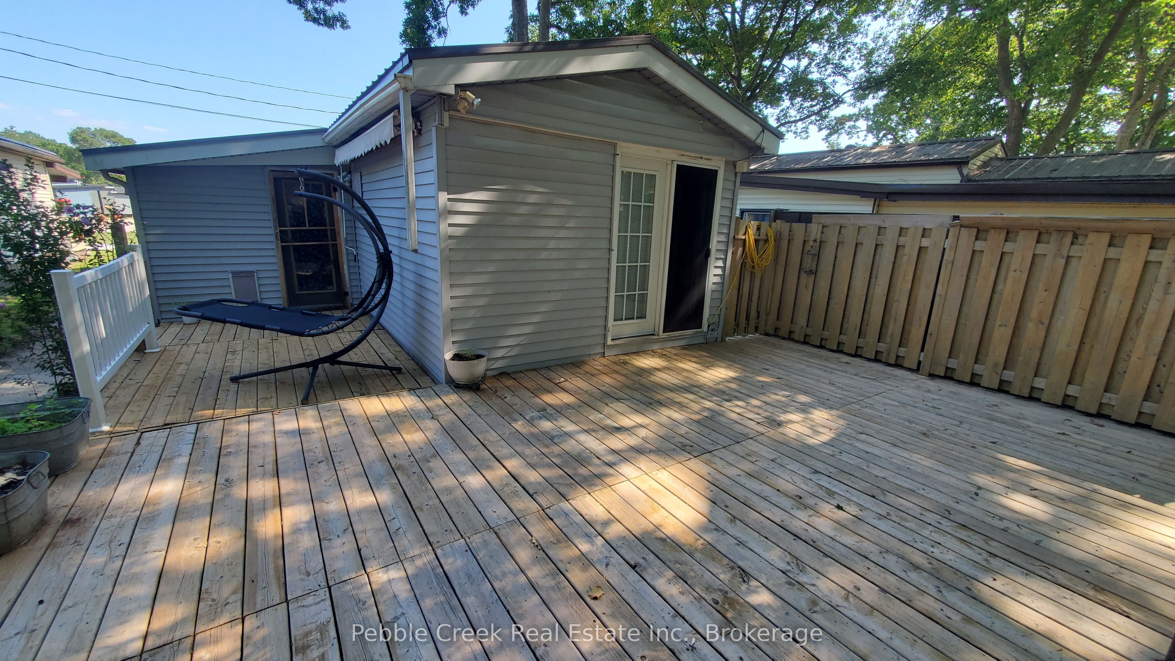 9951 Northville Crescent Unit #3, Lambton Shores, ON N0M 2N0 photo 3