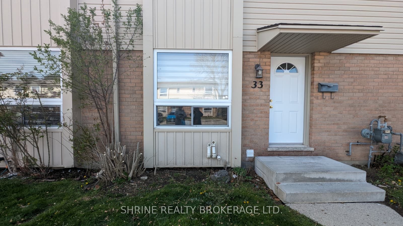 626 WHARNCLIFFE Road S 33, London South, ON N6J 2N4