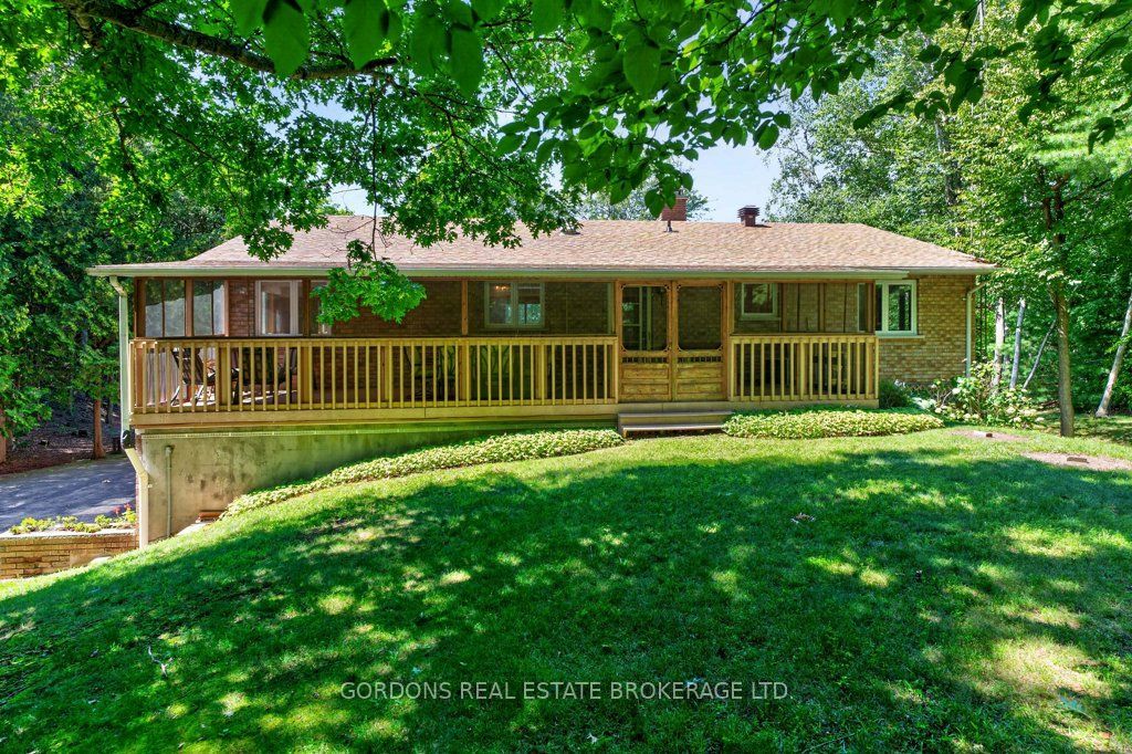 2950 R29, Rideau Lakes, ON K0G 1V0 photo 3