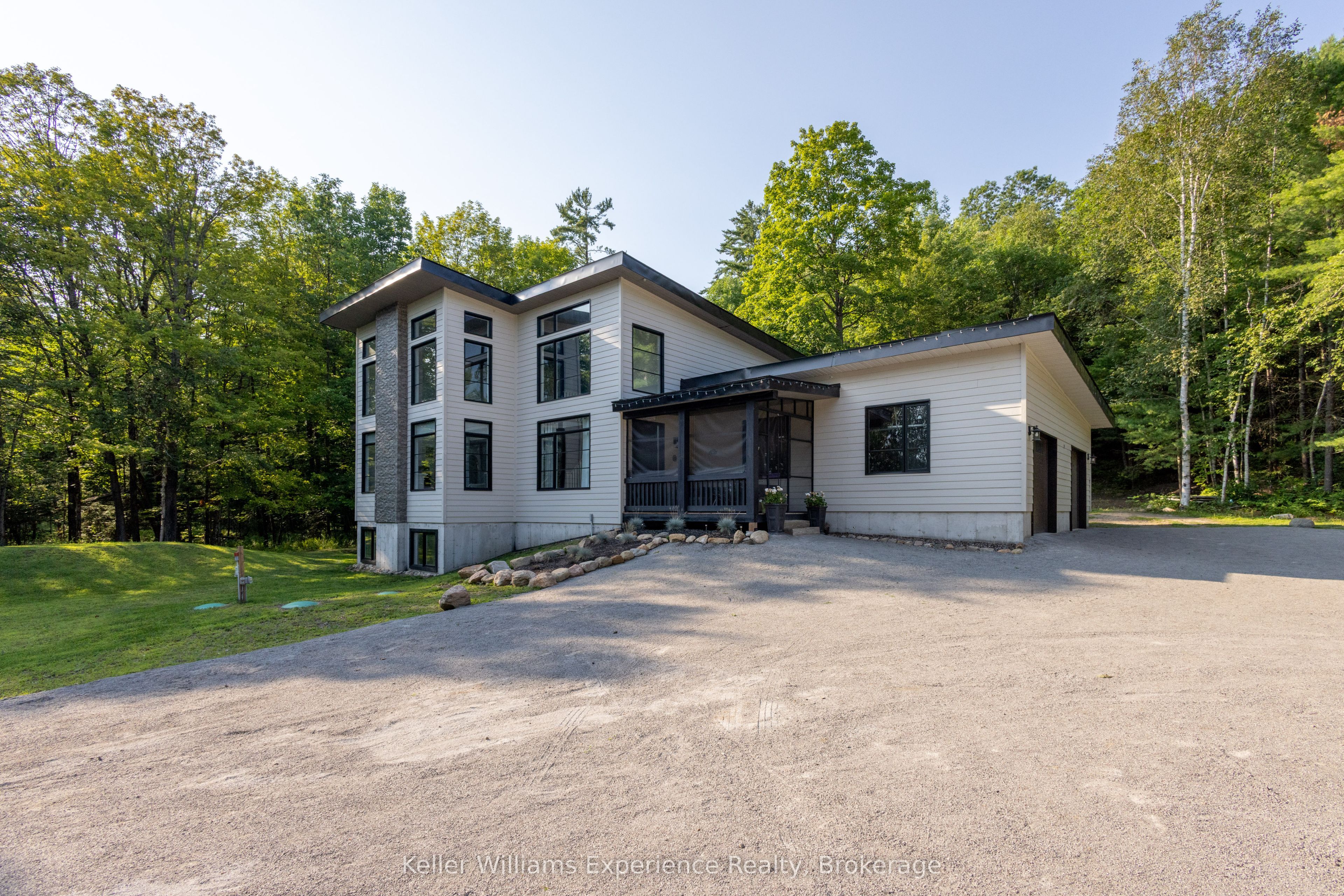 1739 Fraserburg Road, Bracebridge, ON P1L 1X3 photo 4