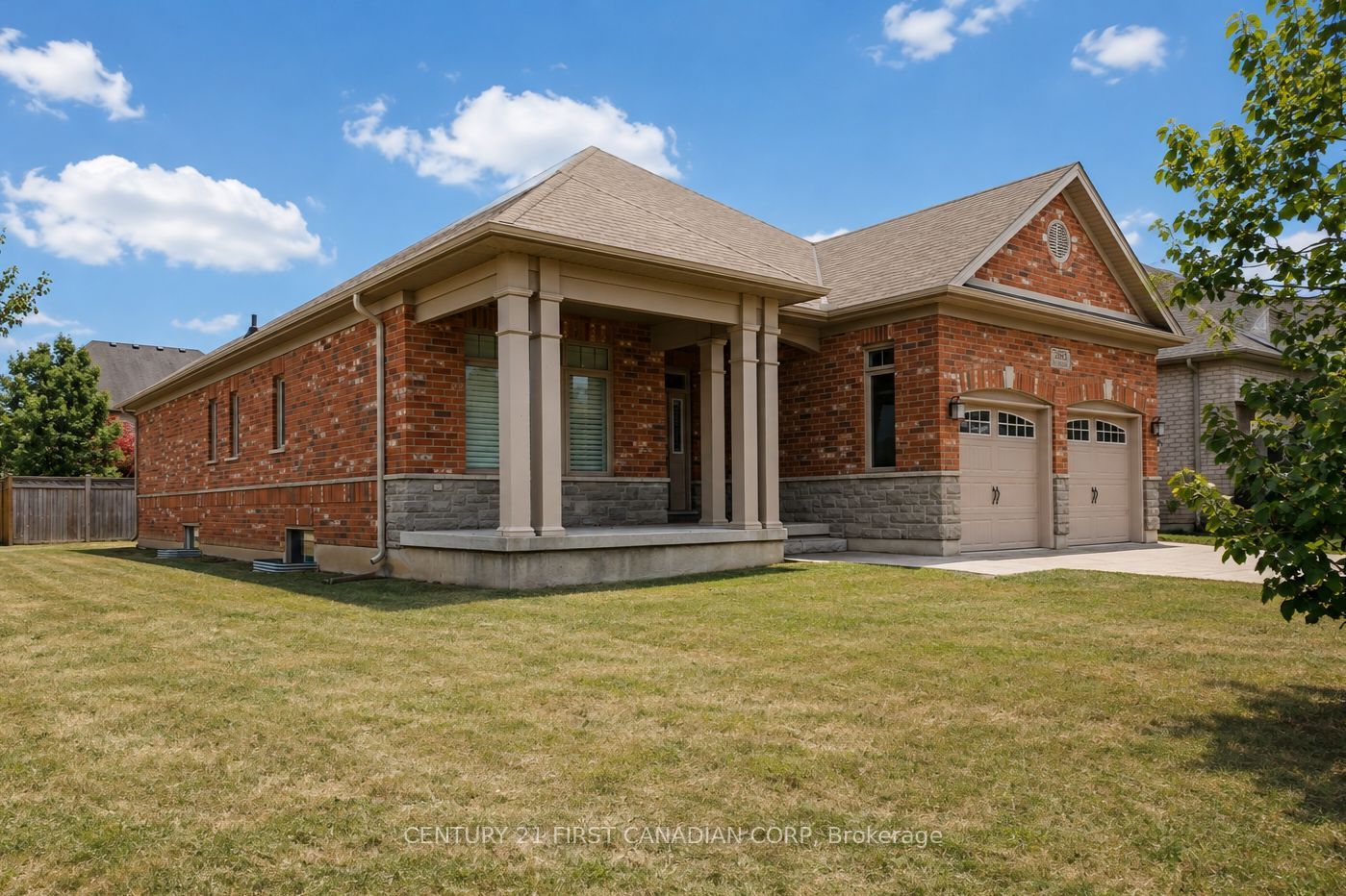 3183 Pincombe Drive, London South, ON N6L 0B4 photo 2