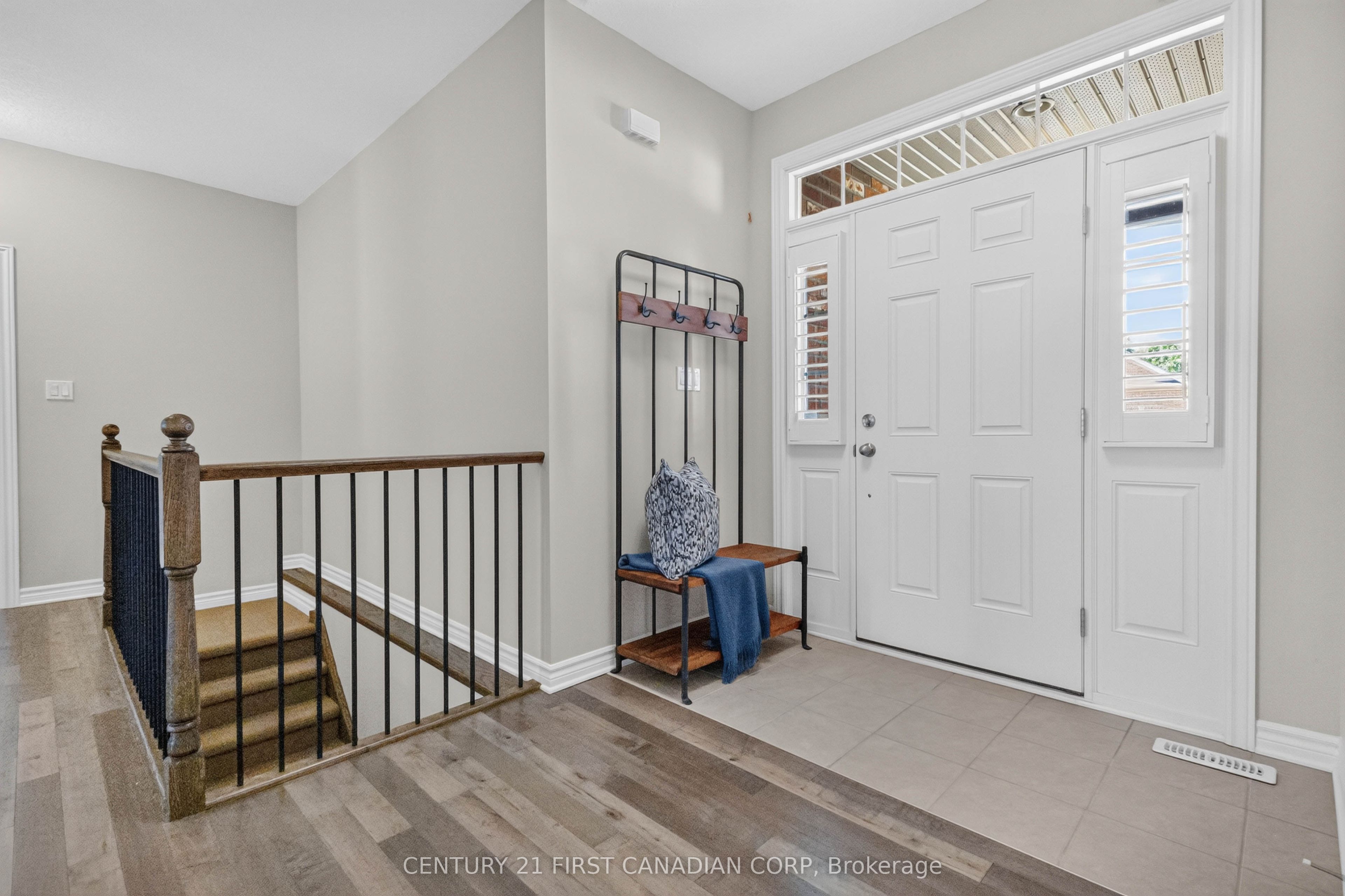3183 Pincombe Drive, London South, ON N6L 0B4 photo 4
