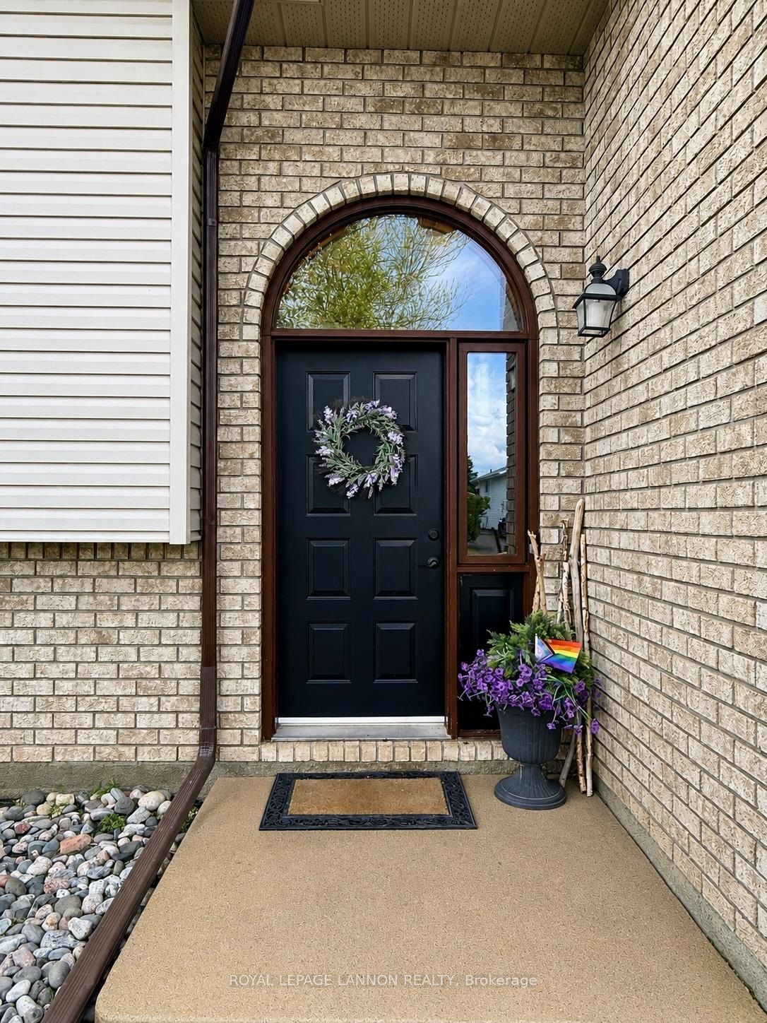 312 Caribou Crescent, Thunder Bay, ON P7C 5Z6 photo 3
