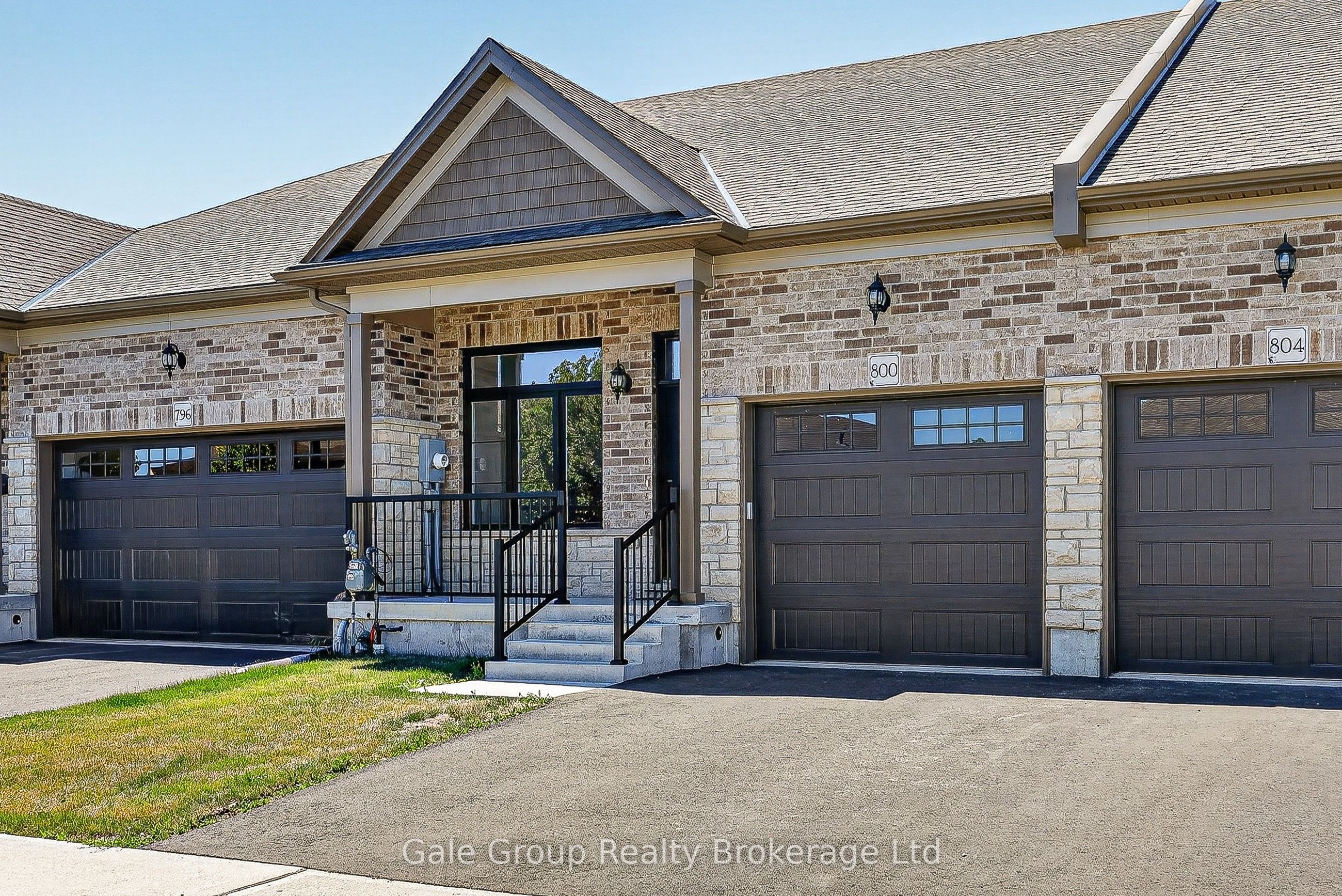 804 Garden Court Crescent, Woodstock, ON N4T 0A3 photo 3