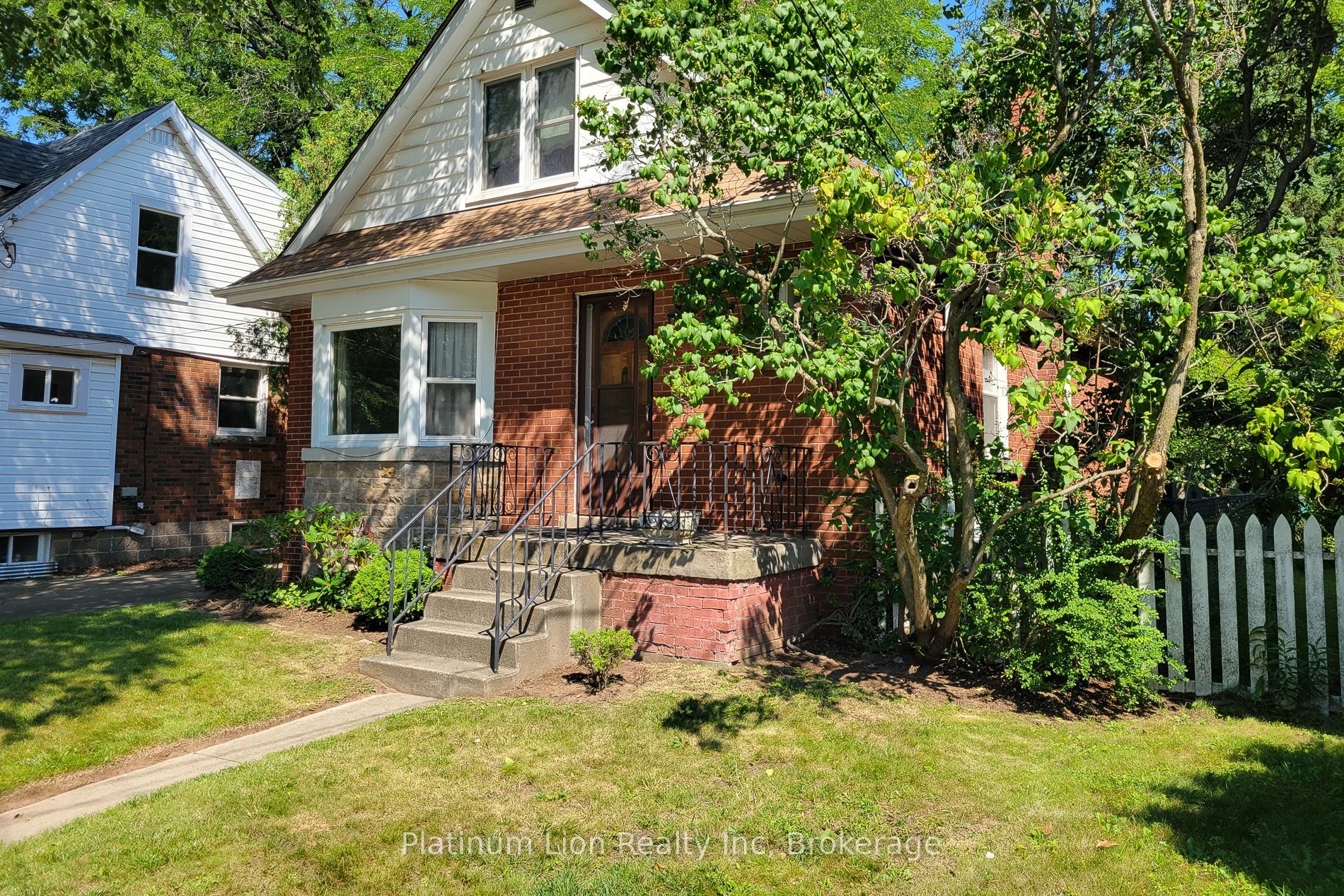 30 Sanders Boulevard, Hamilton, ON L8S 3J3 photo 4