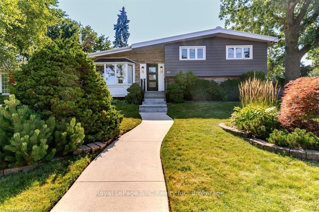 69 Pleasant Avenue, Hamilton, ON L9C 4M8 photo 4