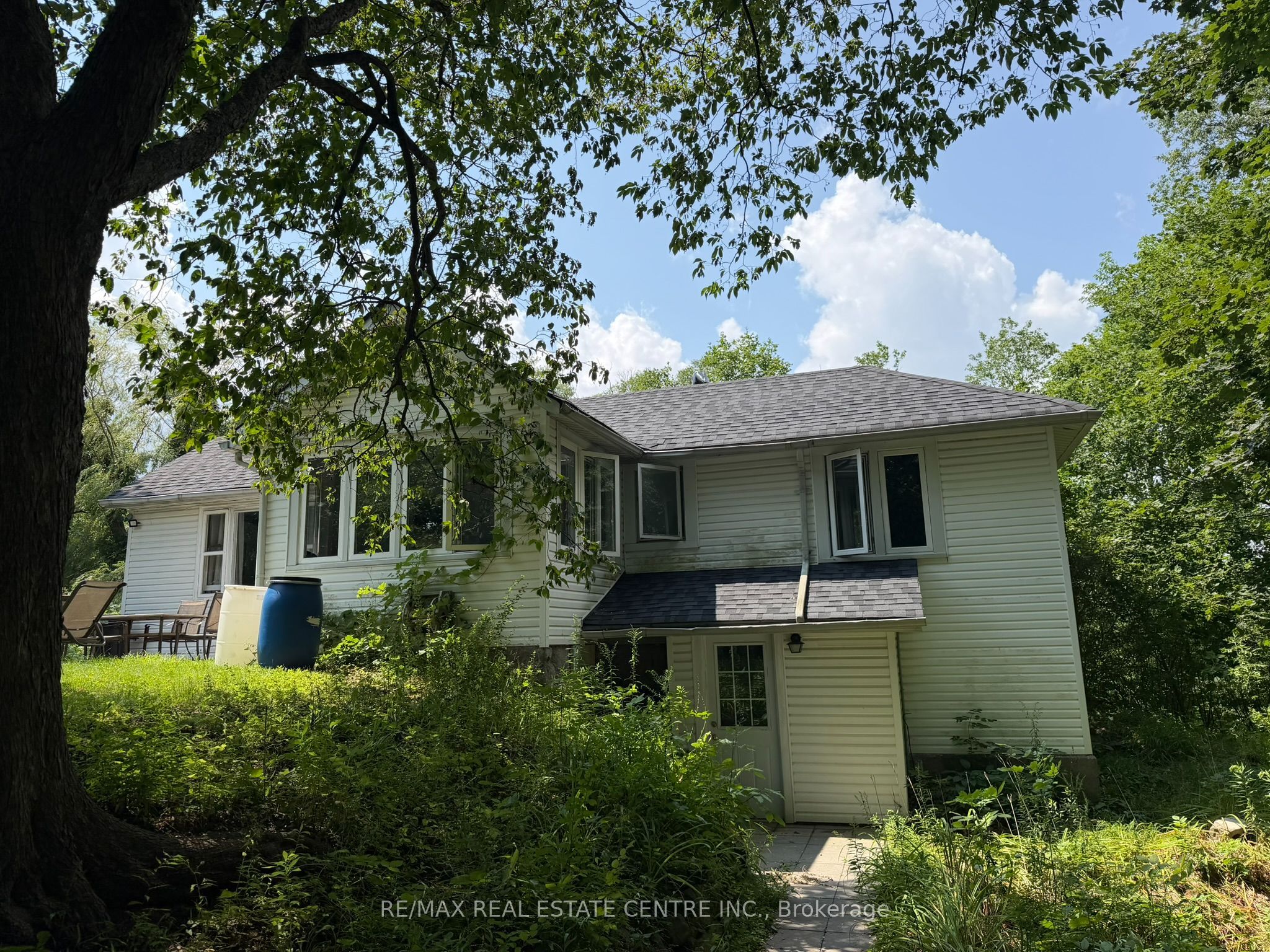716 Artaban Road, Hamilton, ON L9H 5E3 photo 2