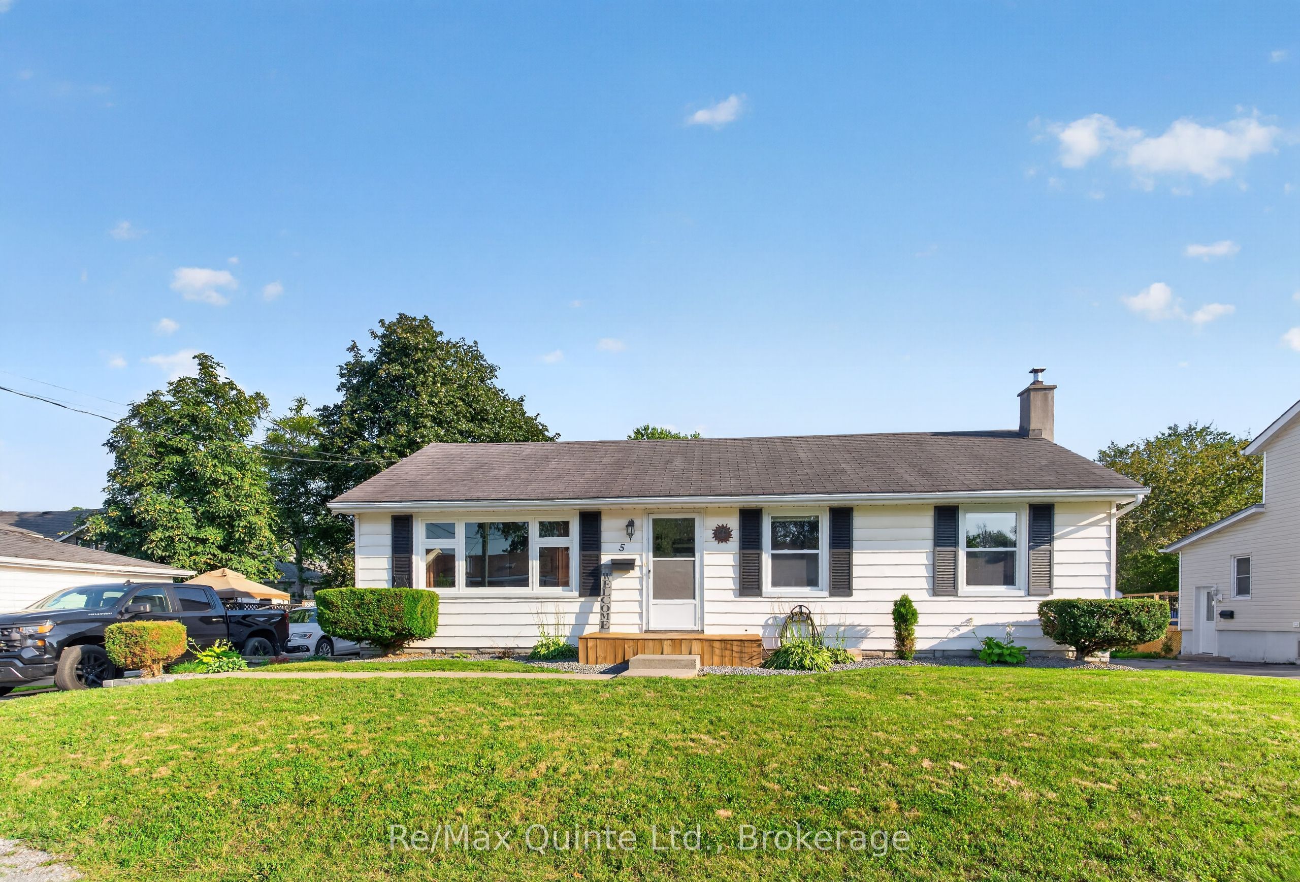 5 WILKINS Street, Belleville, ON K8P 1P2 photo 2