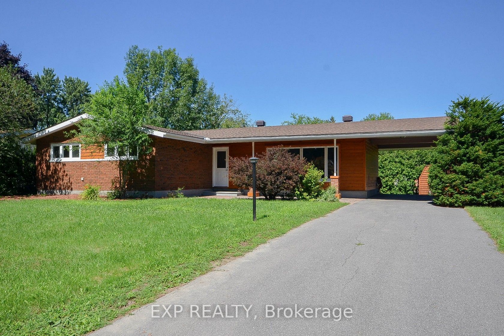 6 Solva Drive, Crystal Bay - Rocky Point - Bayshore, ON K2H 5R5 photo 2