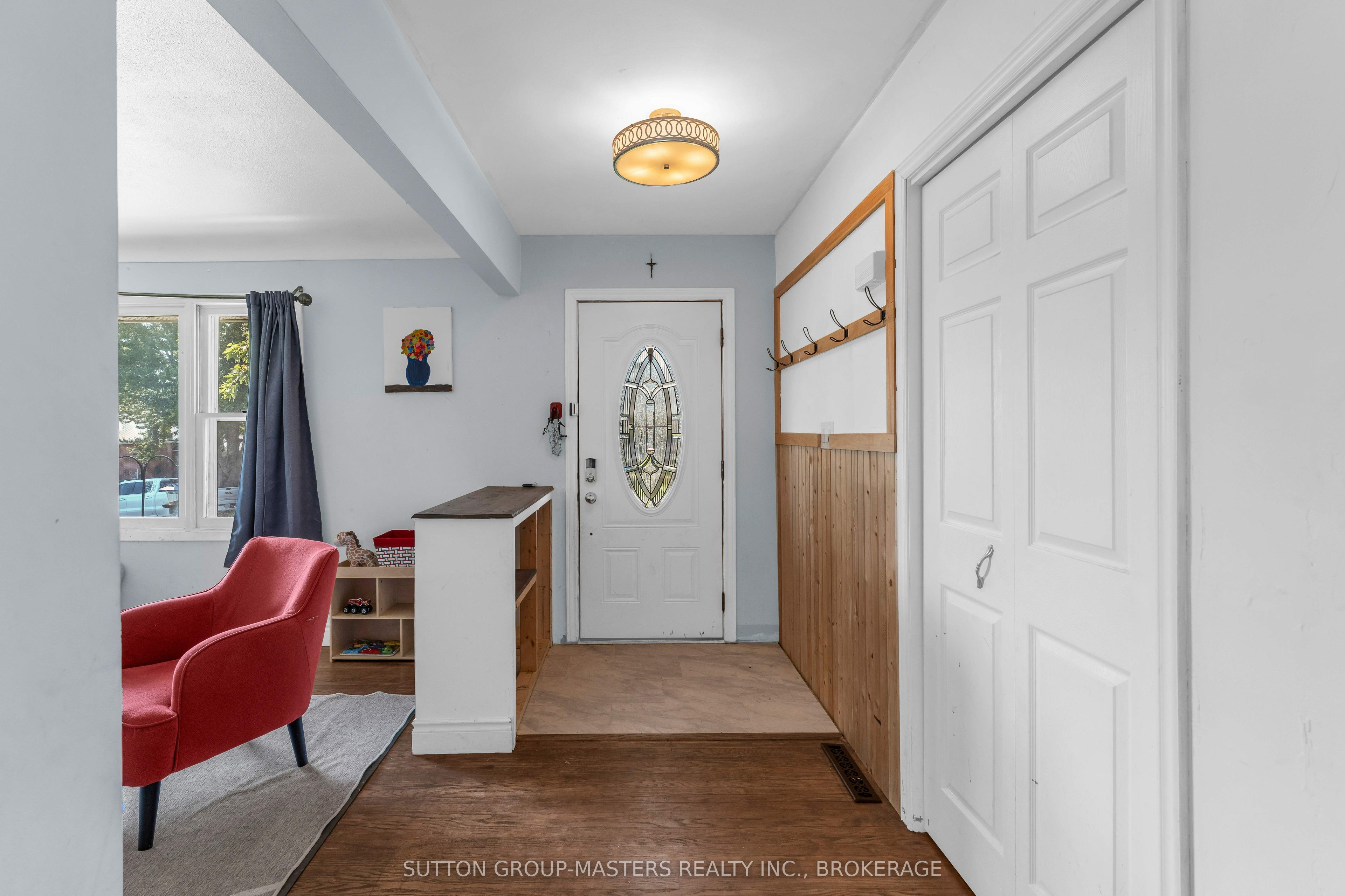 39 Oxford Crescent, Loyalist, ON K7N 1R1 photo 3
