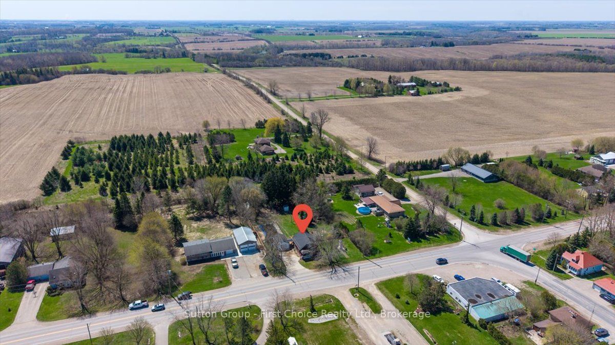 1801 Perth Road 139 Rr 6 Road, Perth South, ON N4X 1C8 photo 4
