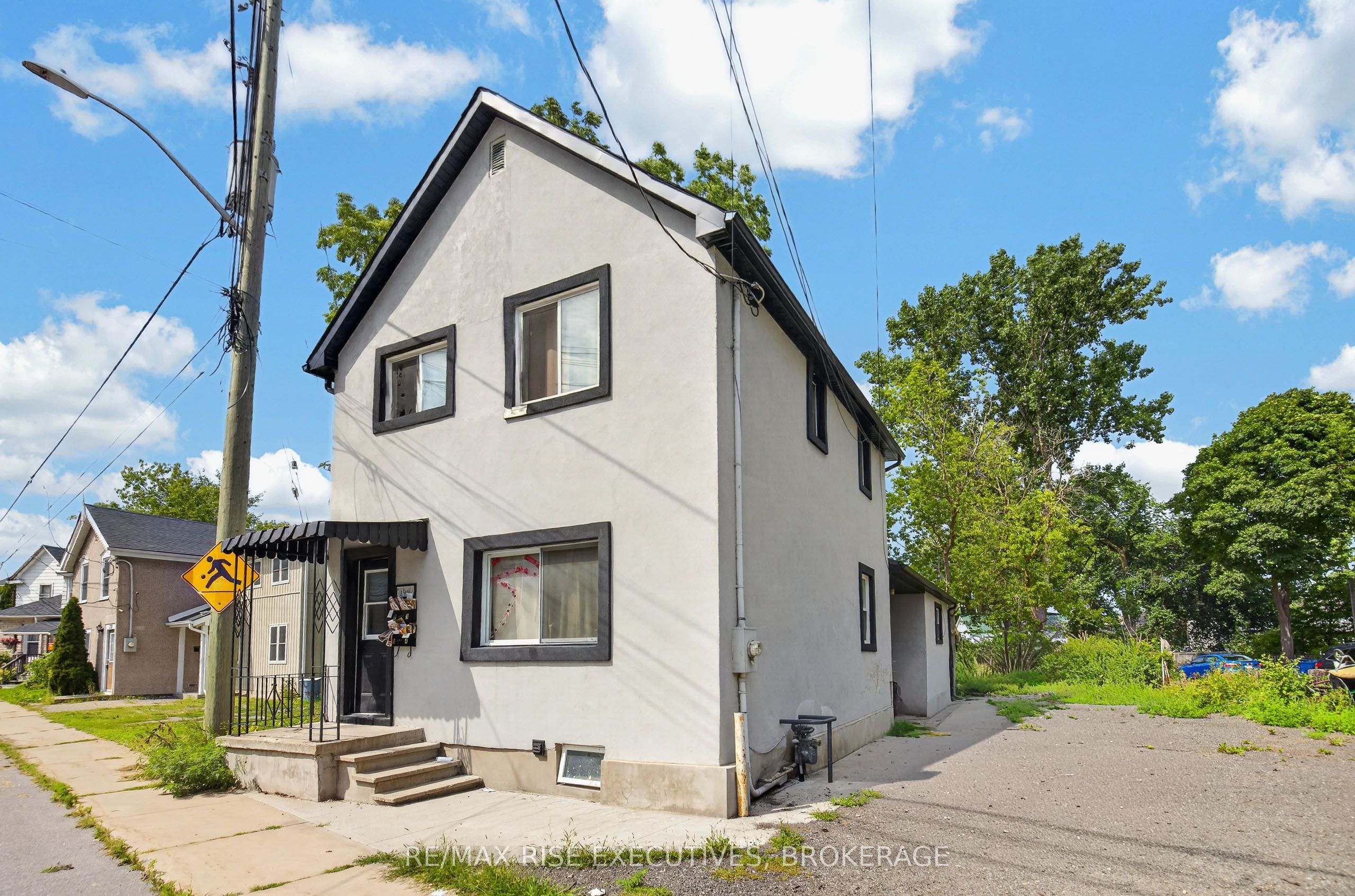 193 York Street, Kingston, ON K7K 1R5 photo 2