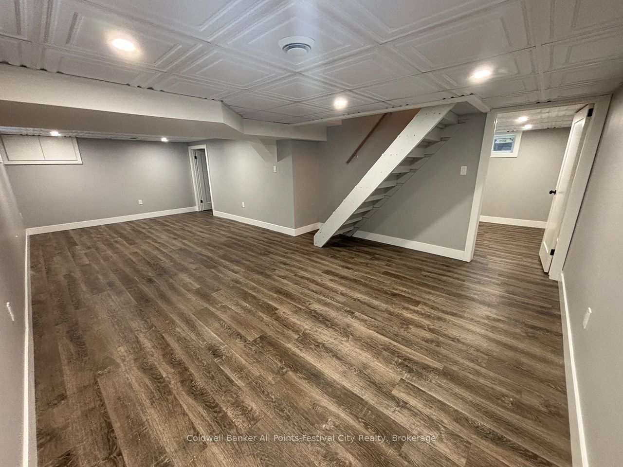 13 Waterloo Street N, Goderich, ON N7A 2W1 photo 5