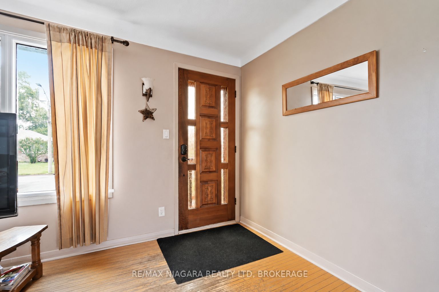 220 CUTRESS Avenue, Welland, ON L3C 2P8 photo 3