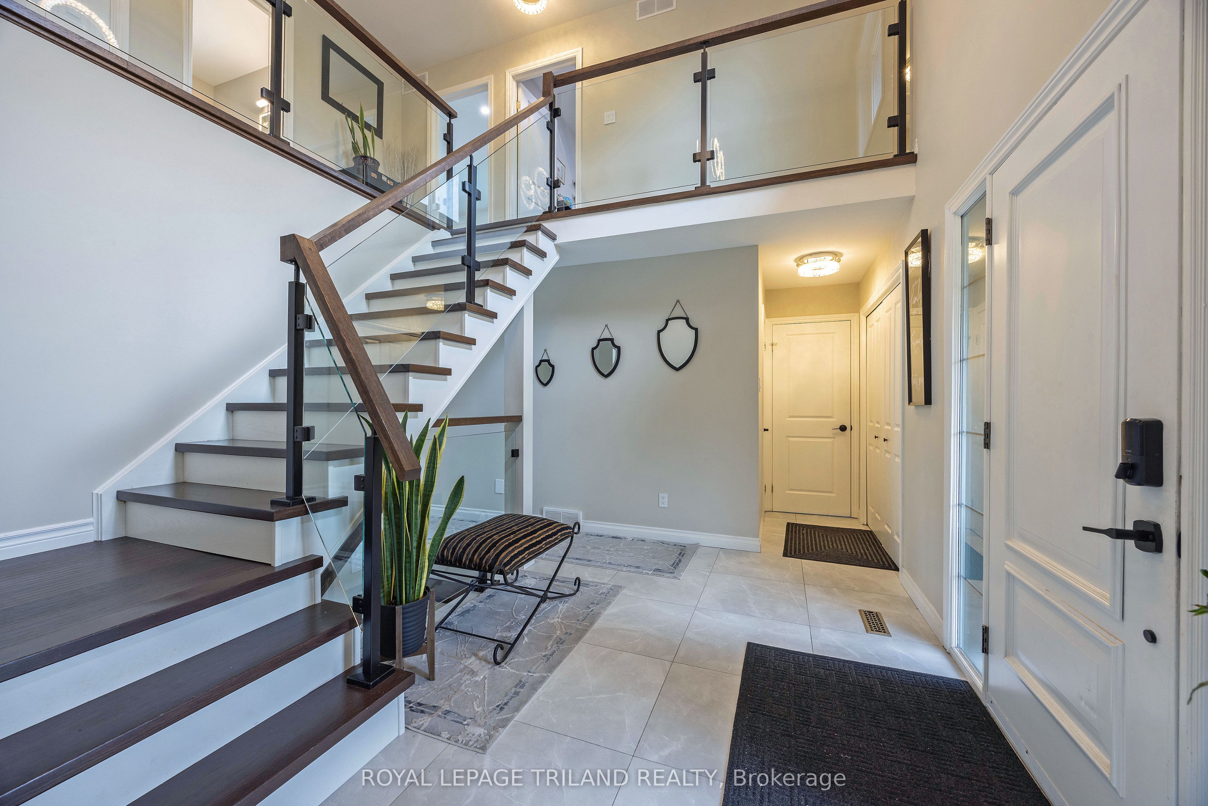 202 Pine Valley Drive, London South, ON N6J 4N7 photo 5