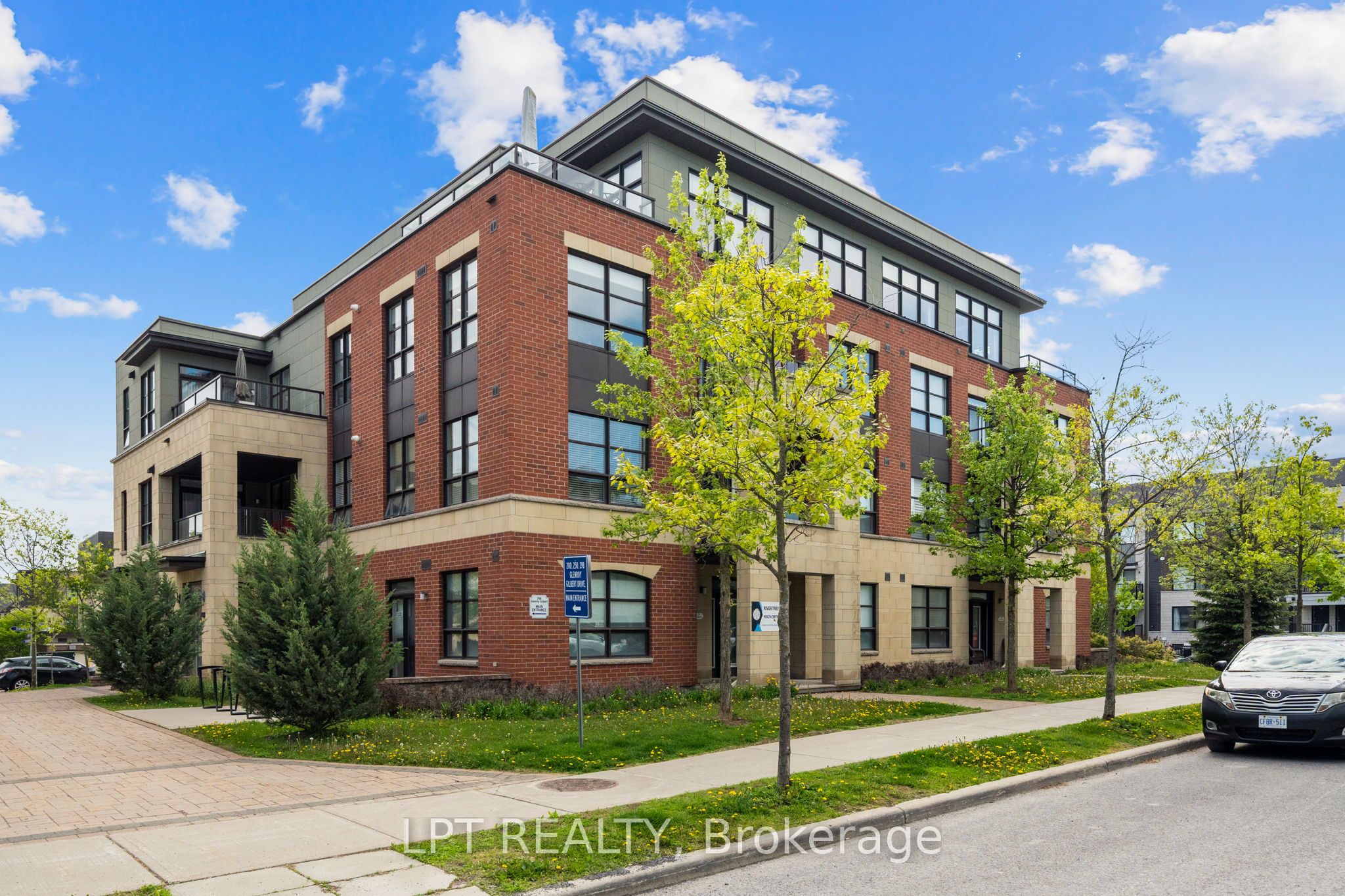298 Glenroy Gilbert Drive 301, Barrhaven, ON K2J 5W2 photo 5