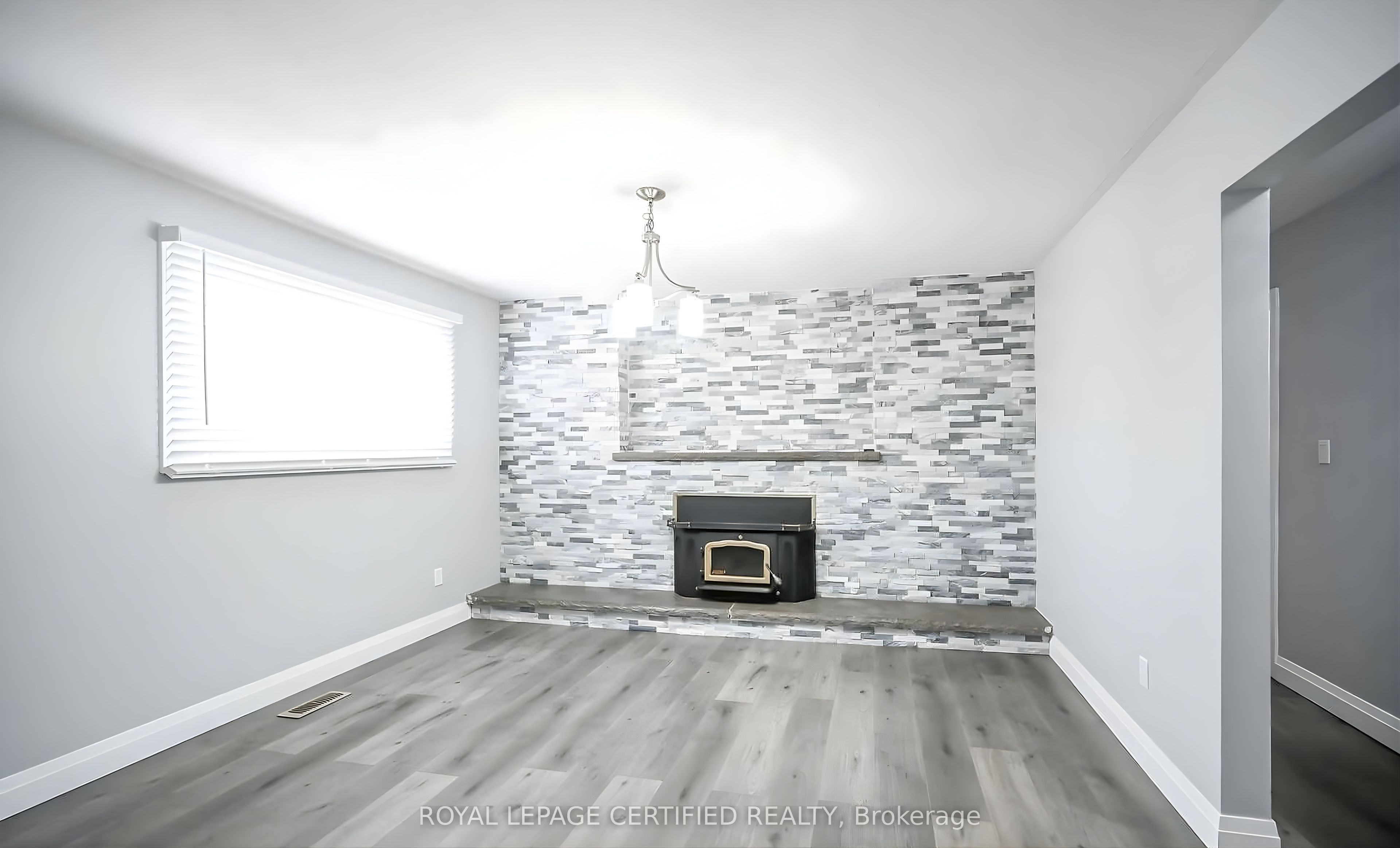 40 Honeywell Drive BSMT, Hamilton, ON L8E 1L9 photo 3