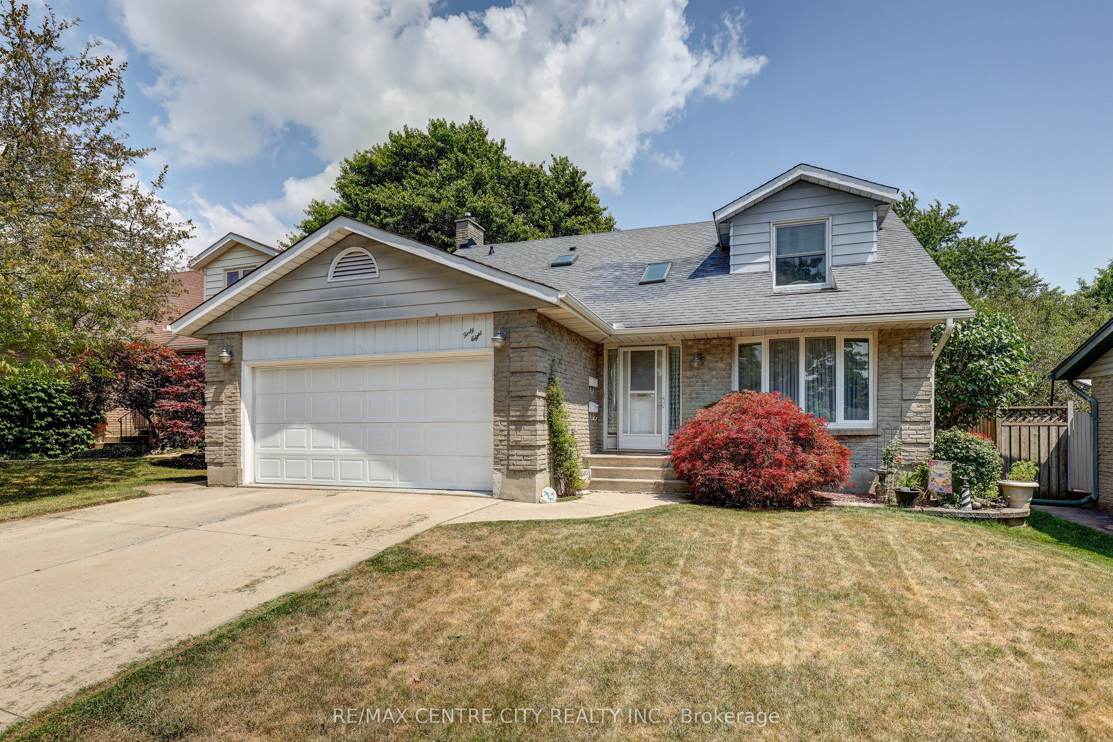 48 Clarendon Crescent, London South, ON N6C 5B8 photo 2