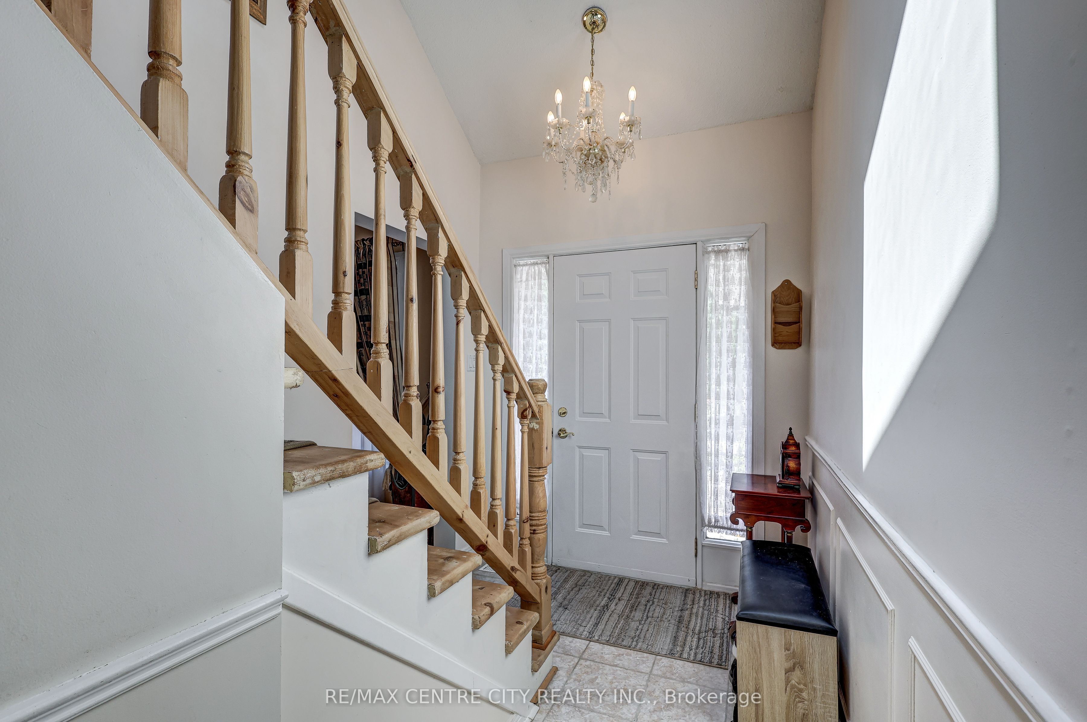 48 Clarendon Crescent, London South, ON N6C 5B8 photo 5