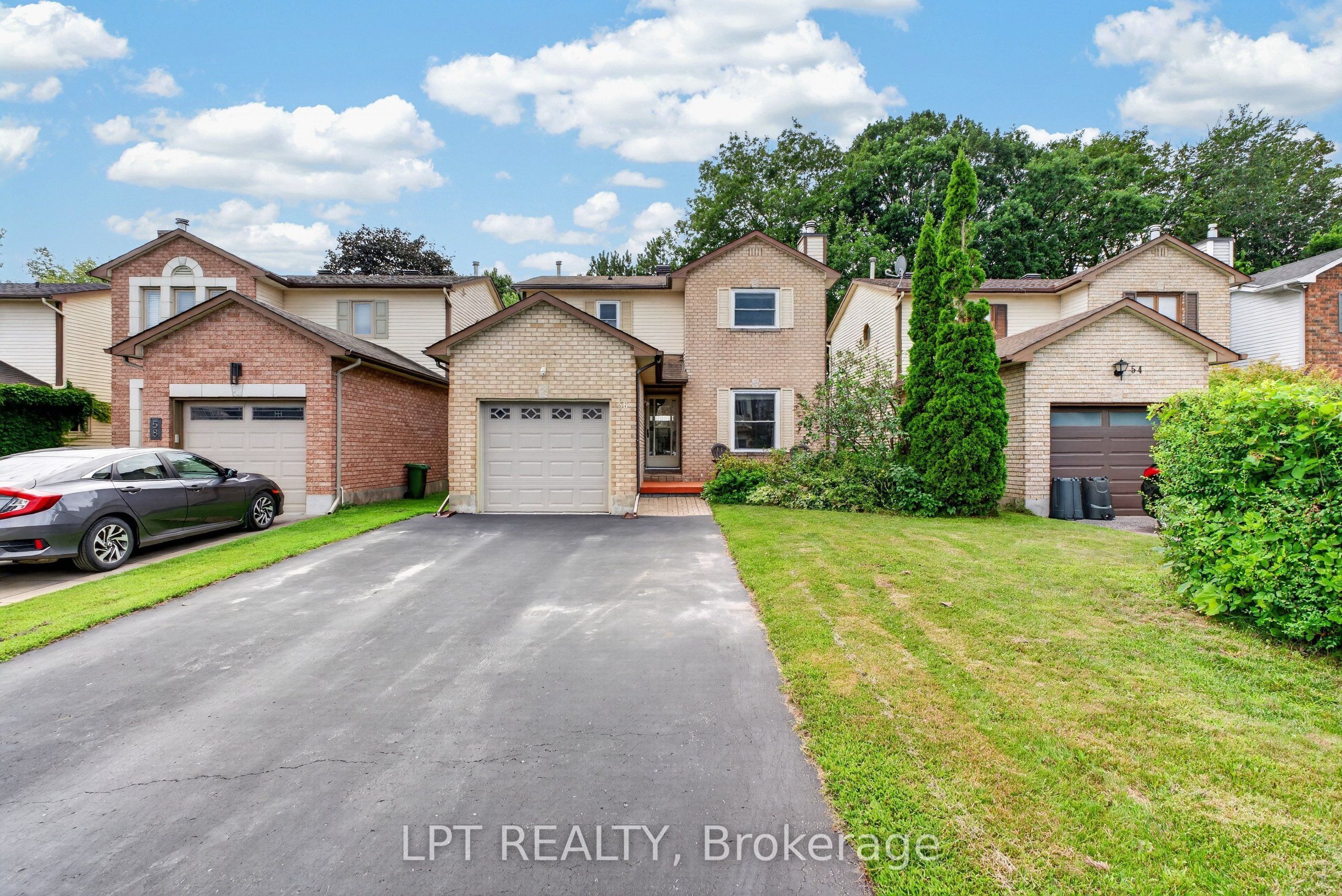 56 Victor Street, Stittsville - Munster - Richmond, ON K2S 1H8