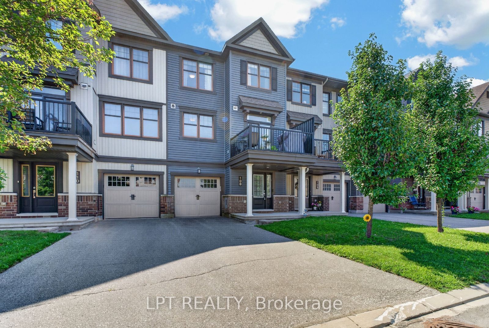 108 Sweetwater Lane, Kanata, ON K2T 0L1 photo 2