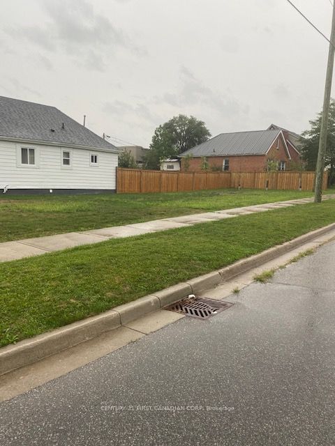 Lot 57 Briscoe Street W, London South, ON N6J 1M4 photo 3
