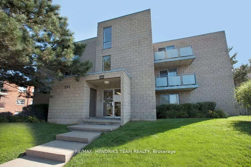 234 Oakdale Avenue 202, St. Catharines, ON L2P 2K6