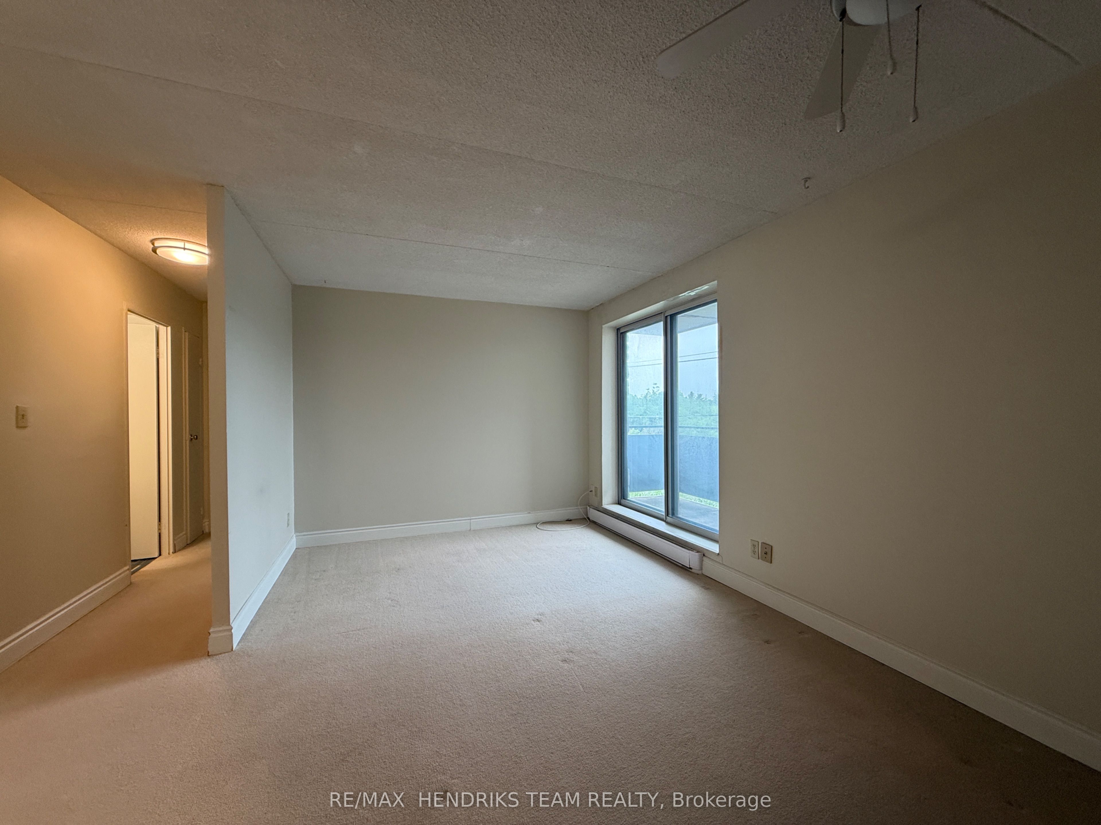 234 Oakdale Avenue 202, St. Catharines, ON L2P 2K6 photo 5