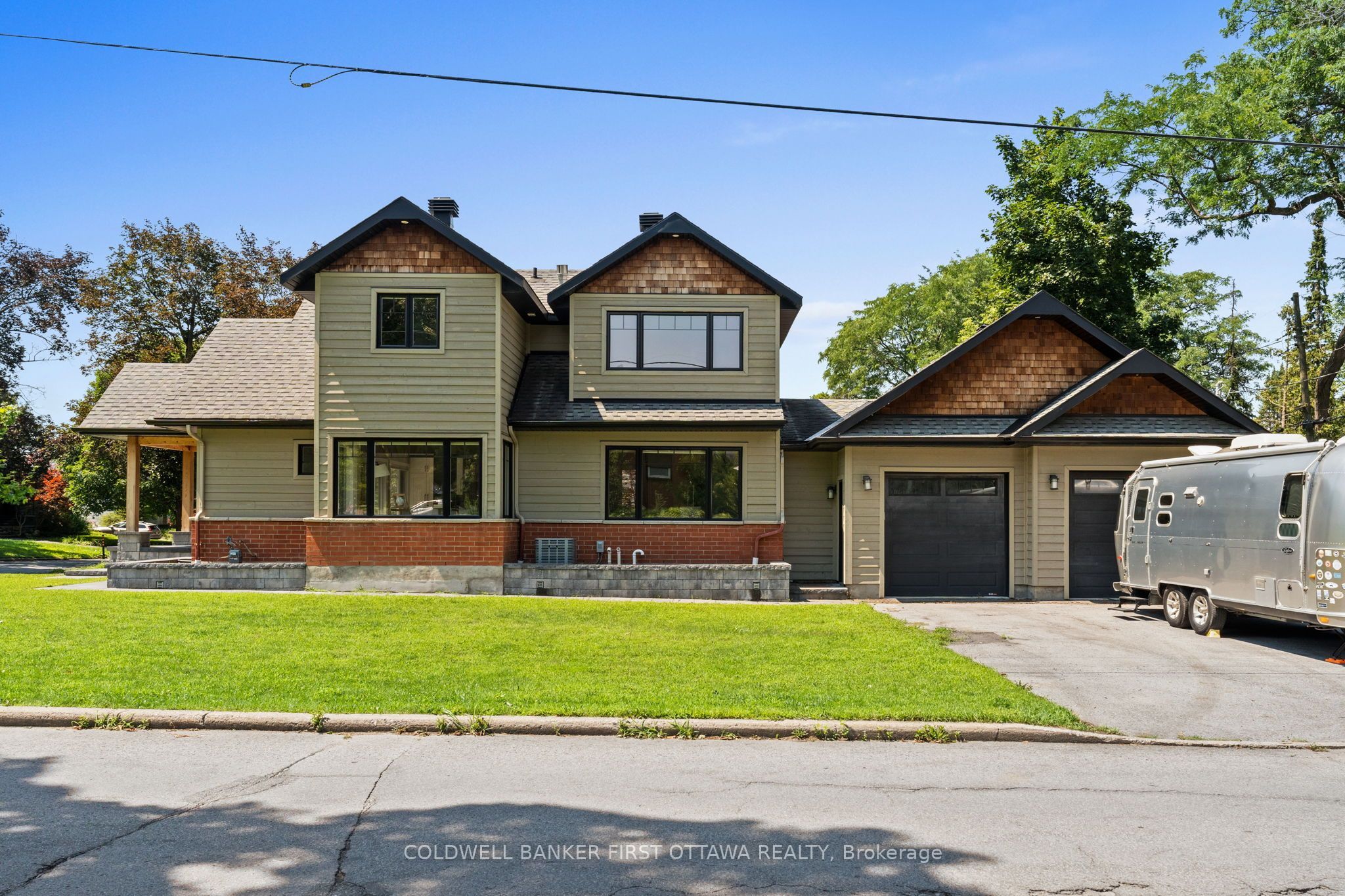 199 Mountbatten Avenue, Alta Vista and Area, ON K1H 5V6 photo 3