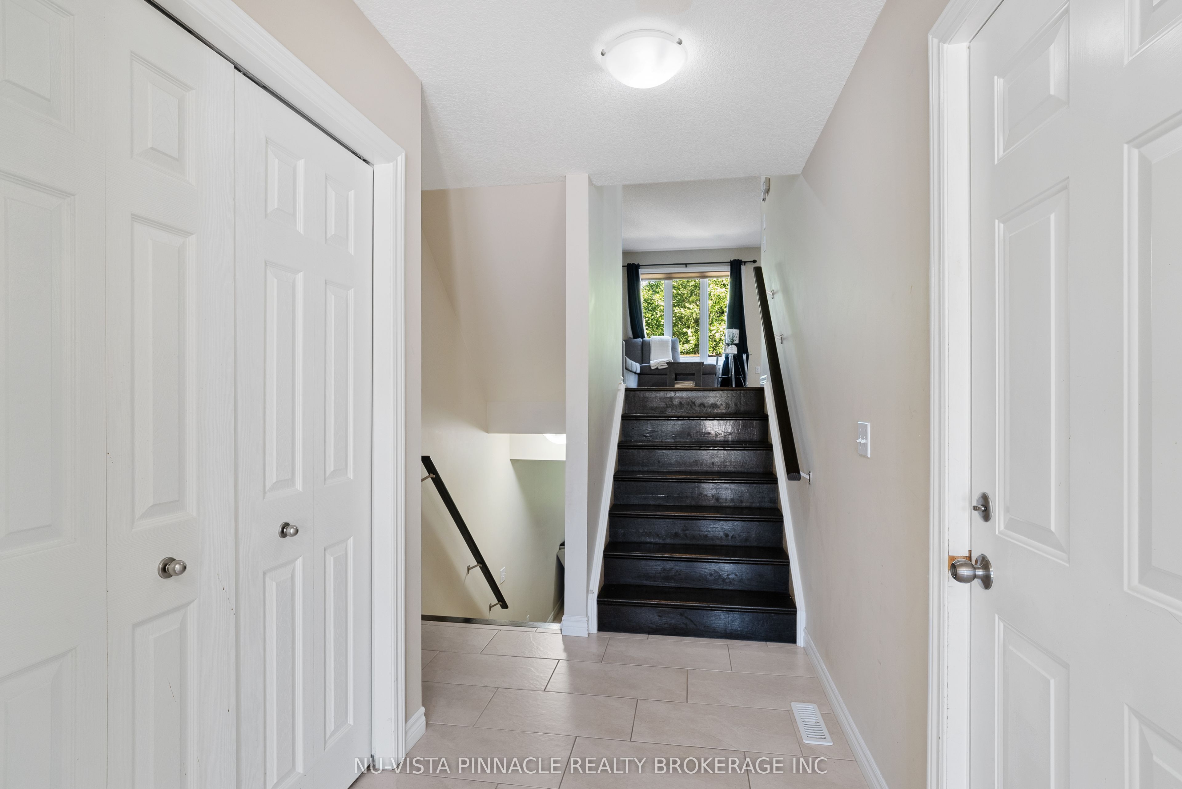 176 Ferguson Drive 18, Woodstock, ON N4V 0C6 photo 5