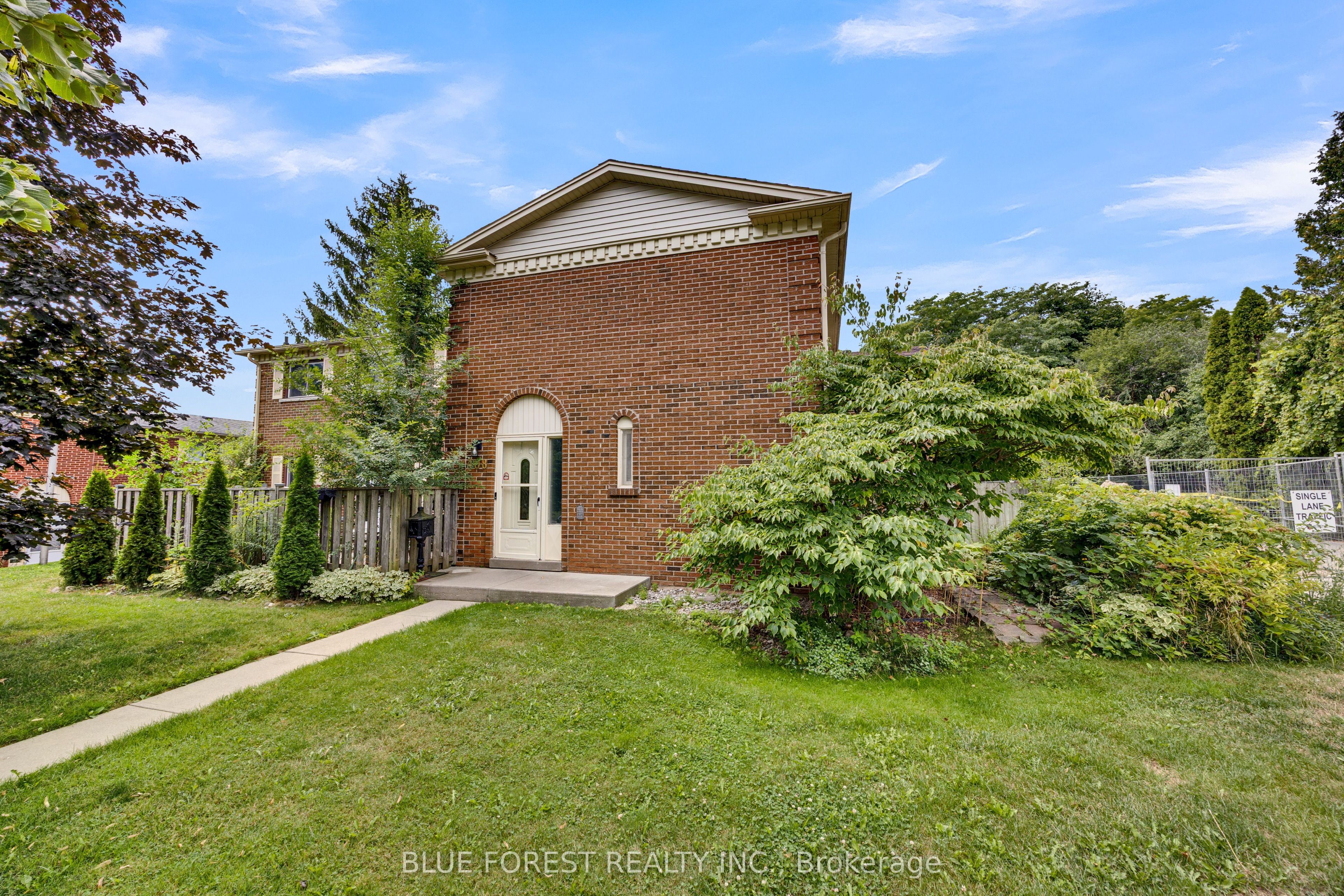 408 Homestead Court 28, London North, ON N6G 2E9 photo 3