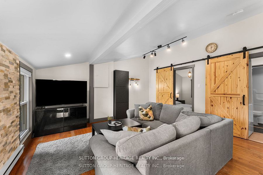 682 North Shore Drive E, Otonabee-South Monaghan, ON K0L 1B0 photo 4