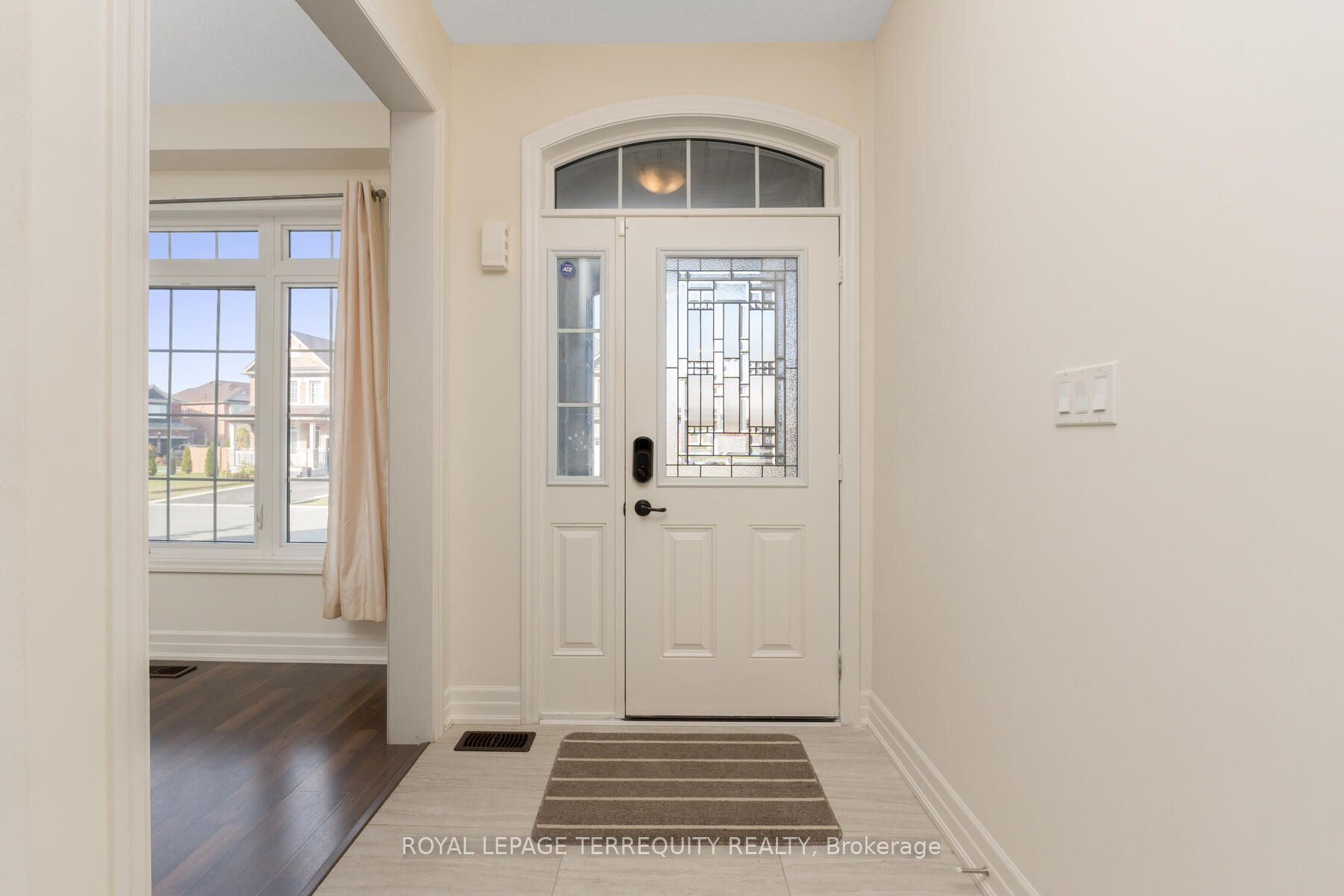 4516 Eclipse Way, Niagara Falls, ON L2G 0X4 photo 4