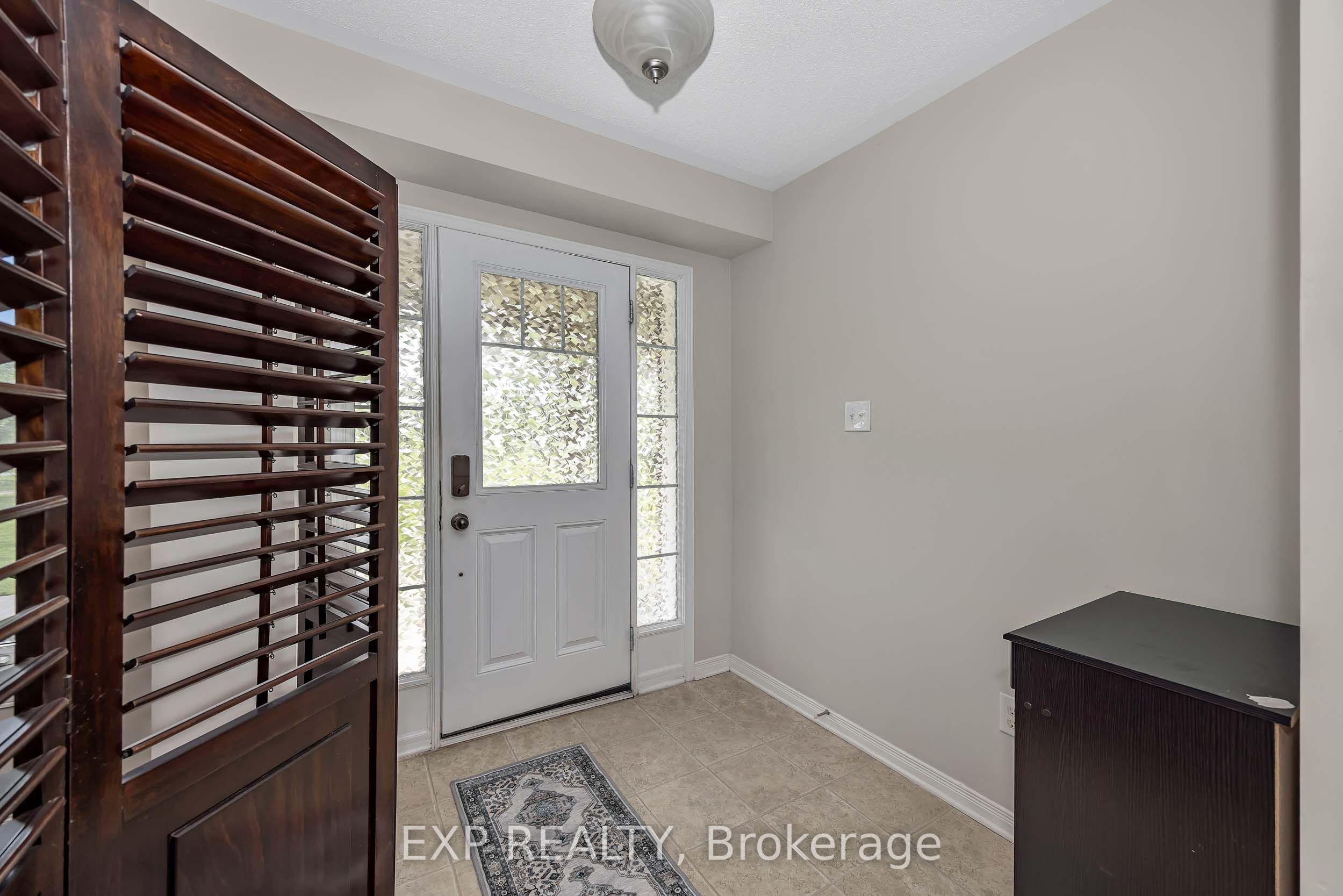 3705 Riverbreeze Street E, Barrhaven, ON K2J 0S1 photo 3