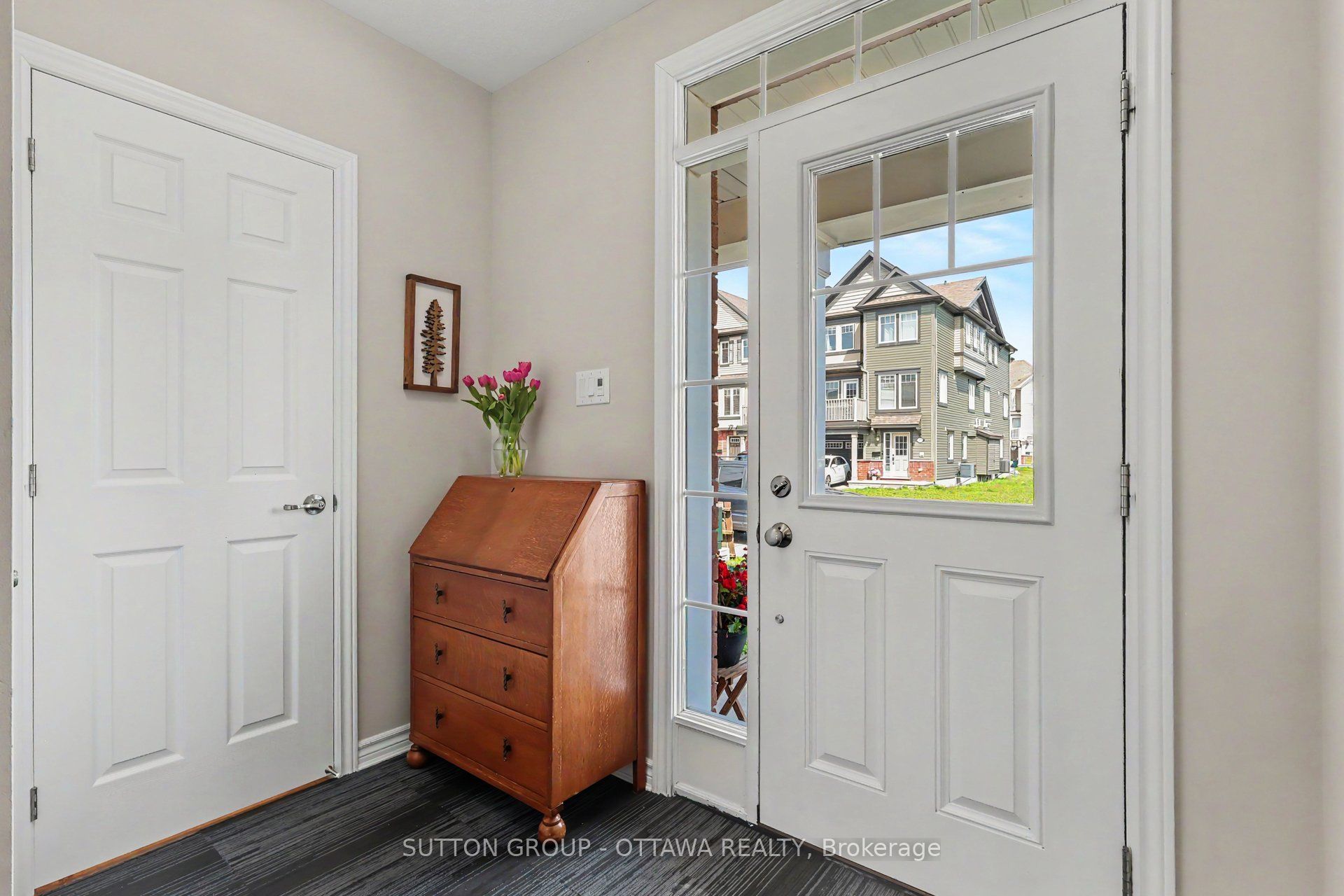 63 Astervale Street, Orleans - Cumberland and Area, ON K4A 1A5 photo 2