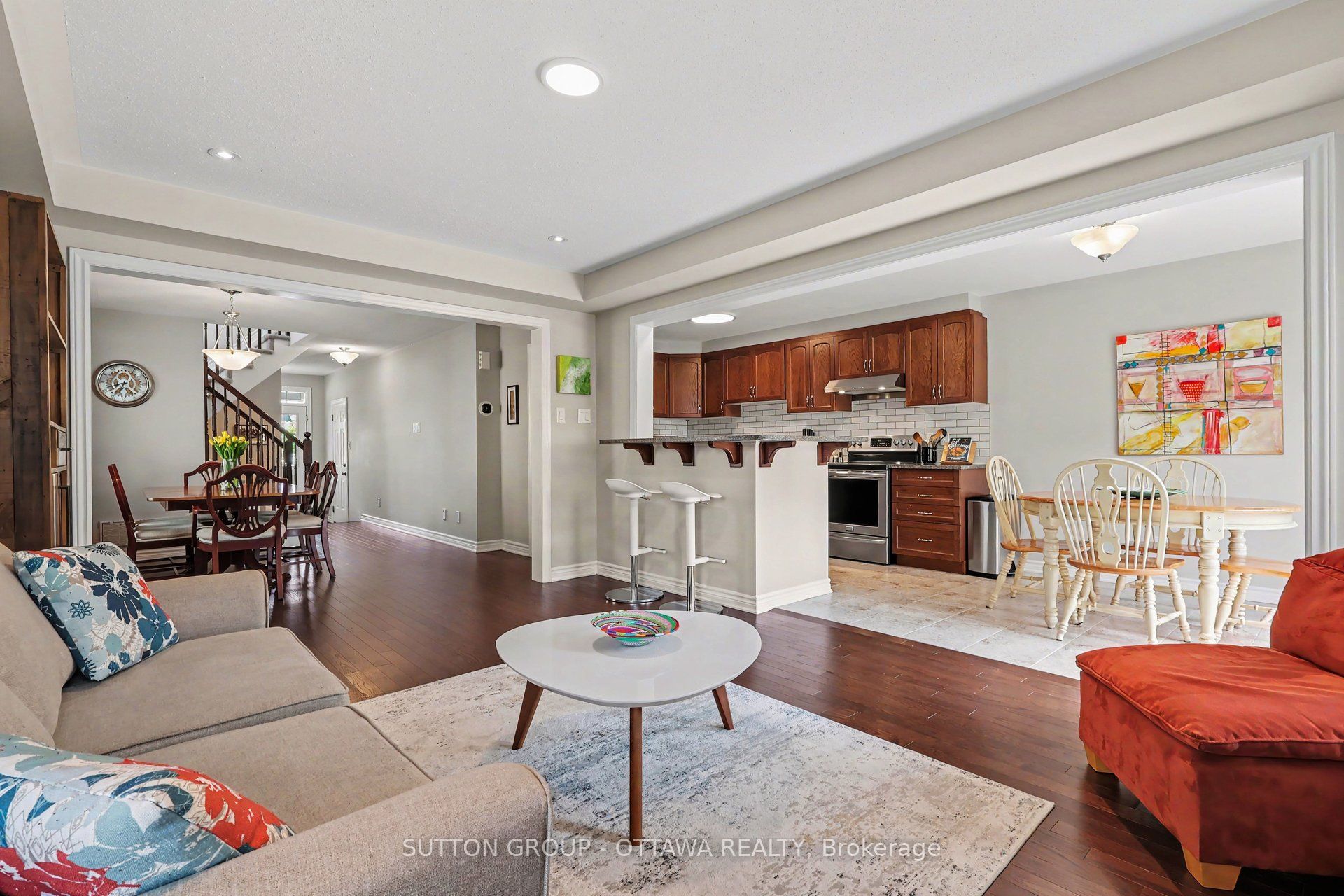 63 Astervale Street, Orleans - Cumberland and Area, ON K4A 1A5 photo 3