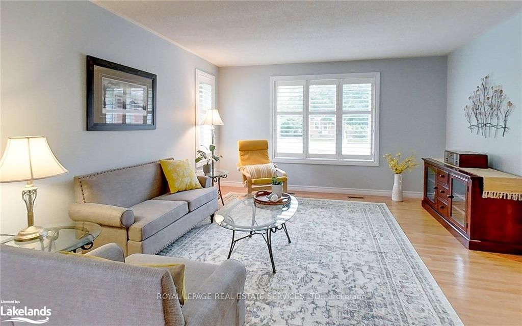 112 Bruce Street S, Blue Mountains, ON N0H 2P0 photo 4