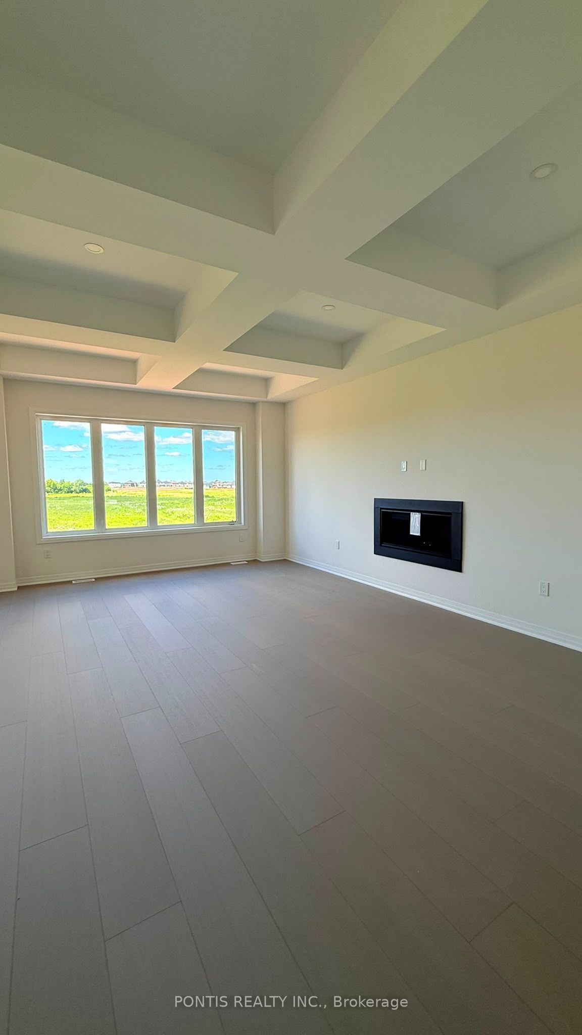 49 ARDING Circle, Brant, ON N3L 0P8 photo 3