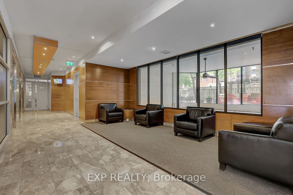 470 Laurier Street W 1706, Ottawa Centre, ON K1R 7W9 photo 4
