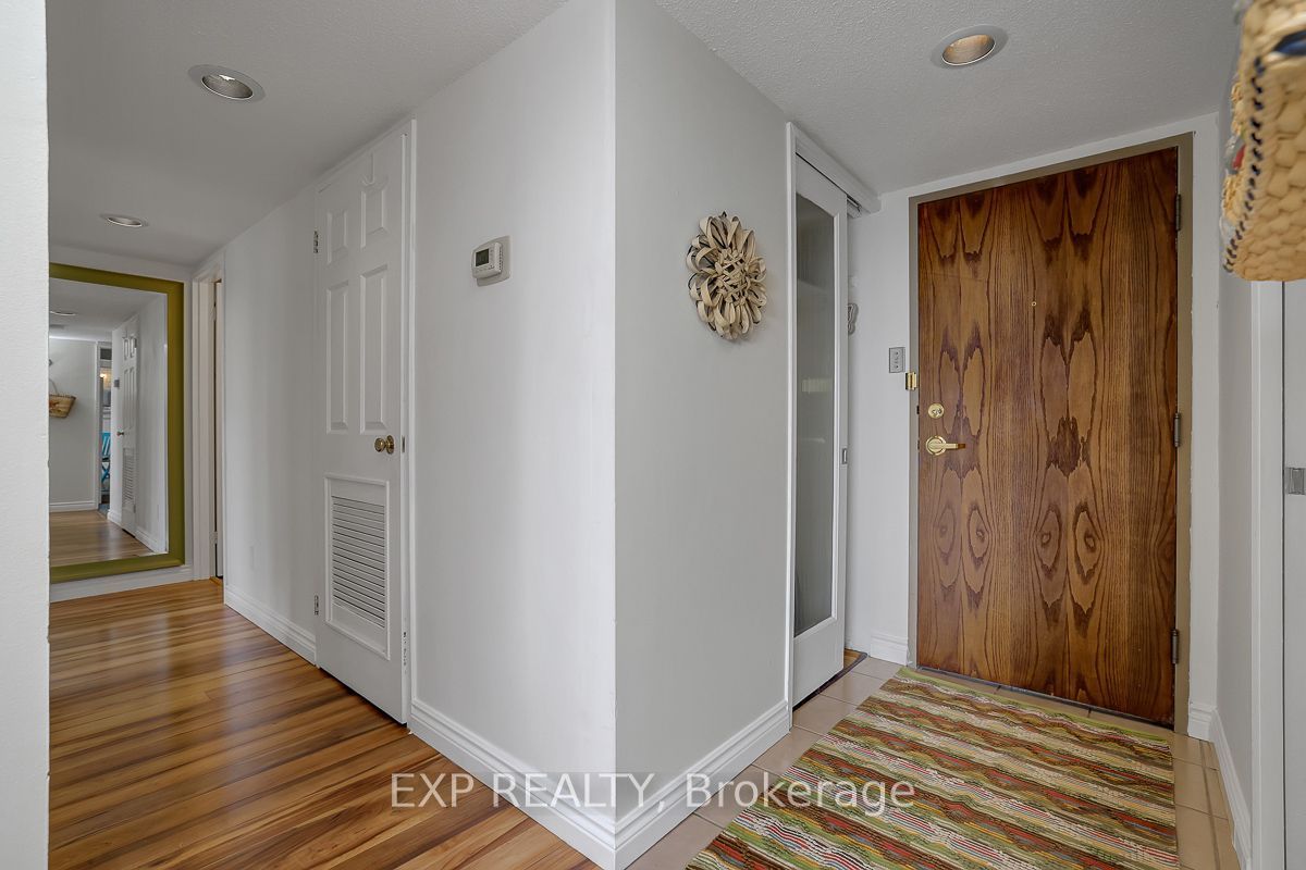470 Laurier Street W 1706, Ottawa Centre, ON K1R 7W9 photo 5