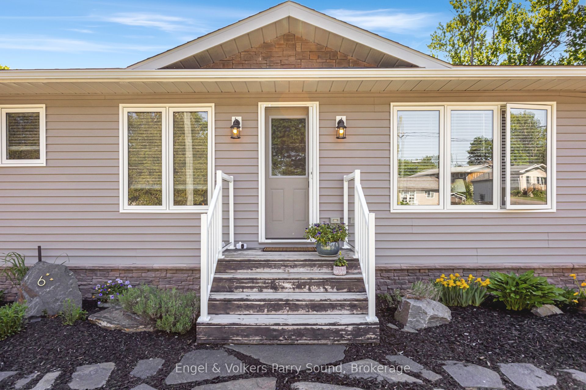 6 Lawrence Street A, Parry Sound, ON P2A 2E2 photo 5