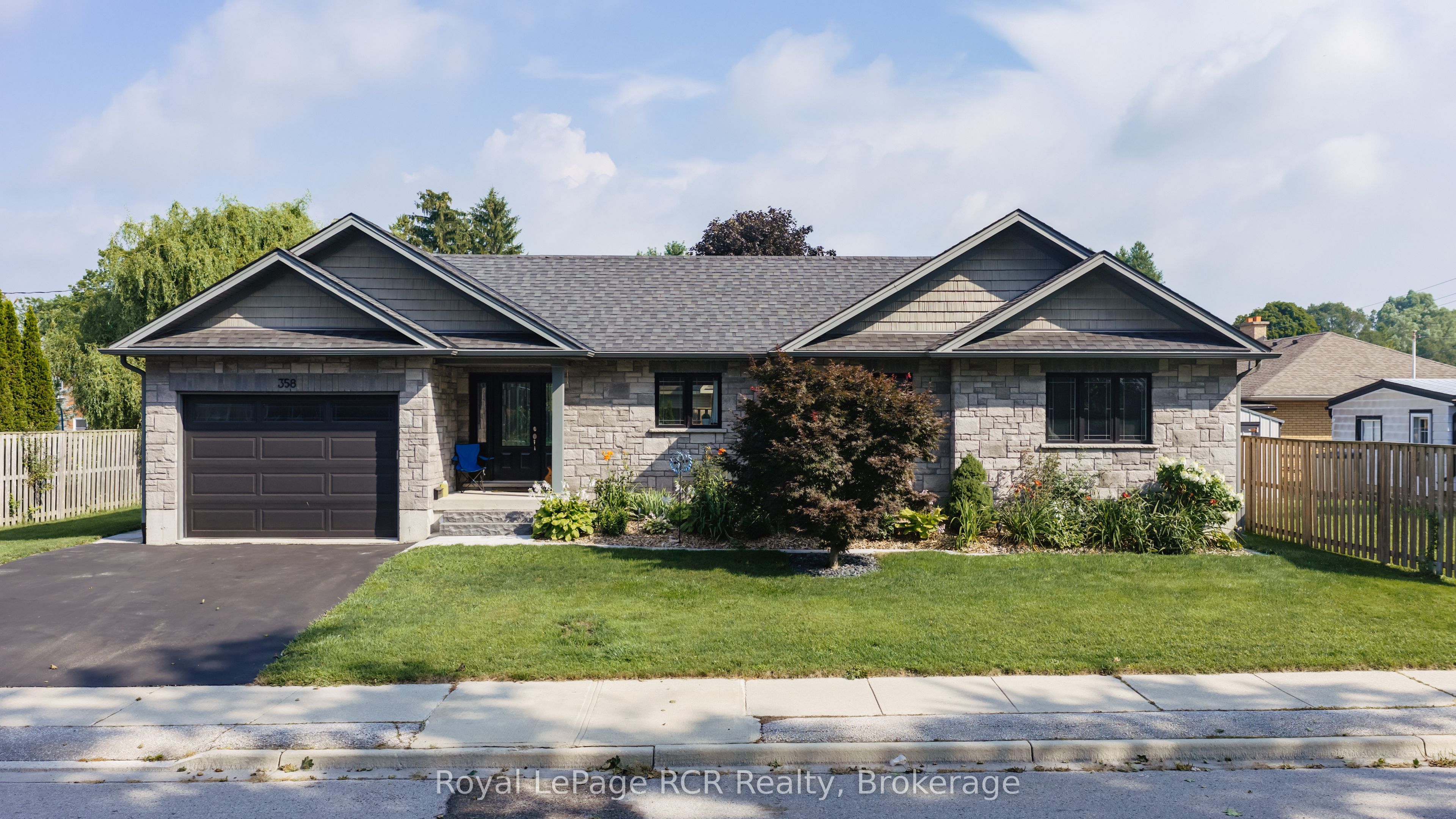 358 5th Street, Hanover, ON N4N 0B2