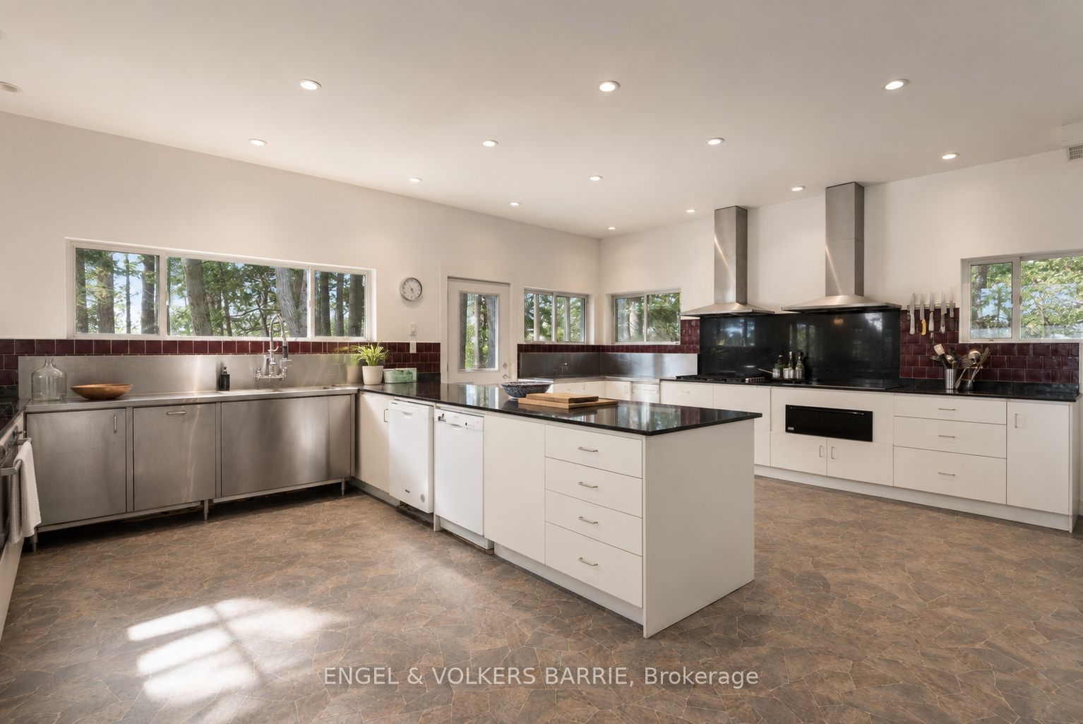 1 WASAN R40, Muskoka Lakes, ON P0B 1J0 photo 5