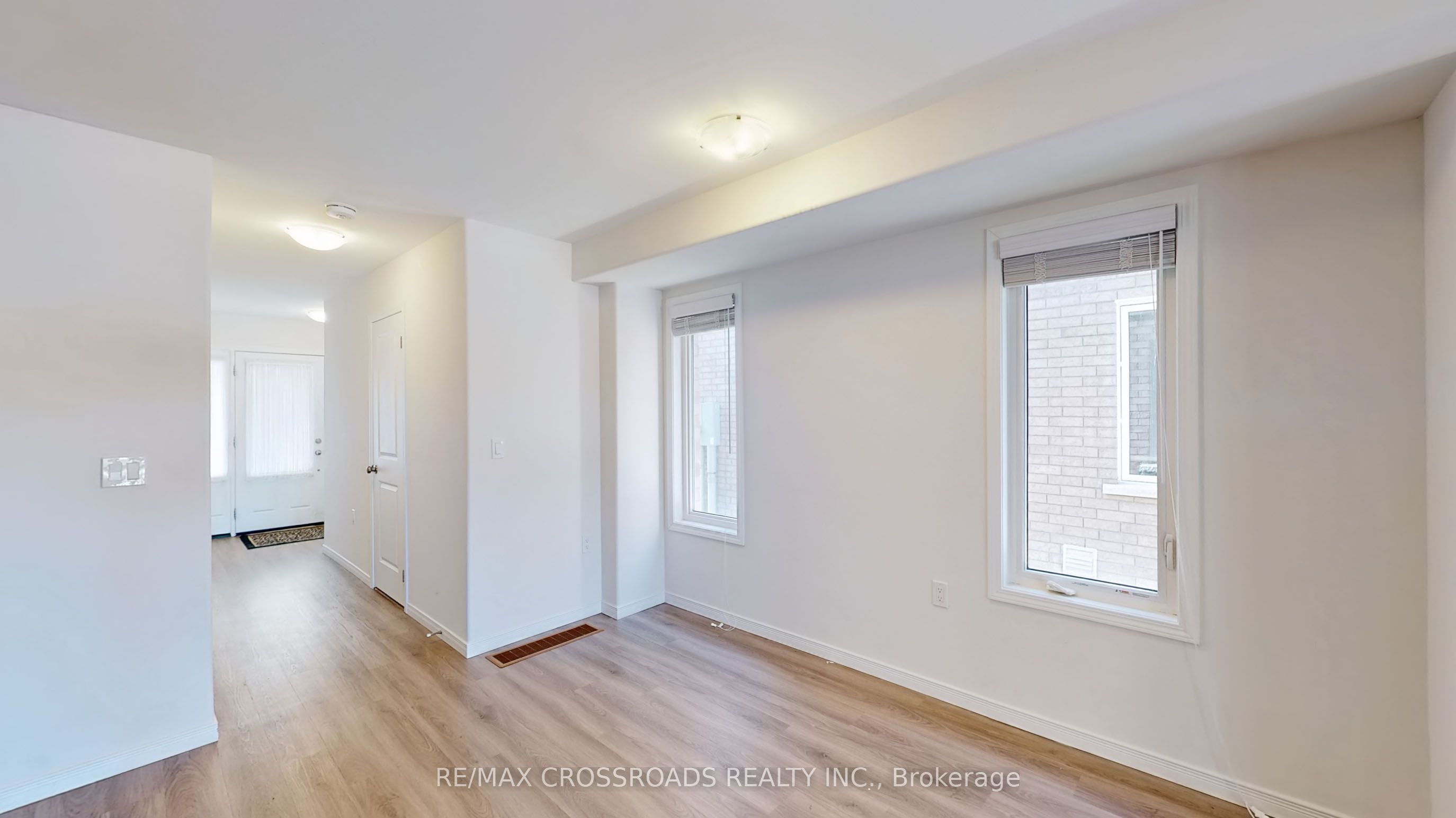 1638 Hetherington Drive, Peterborough, ON L9L 1Y7 photo 5