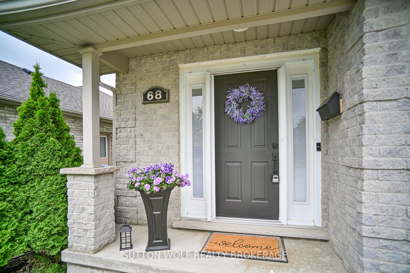 68 Laura Lane, Strathroy-Caradoc, ON N7G 4K9 photo 2